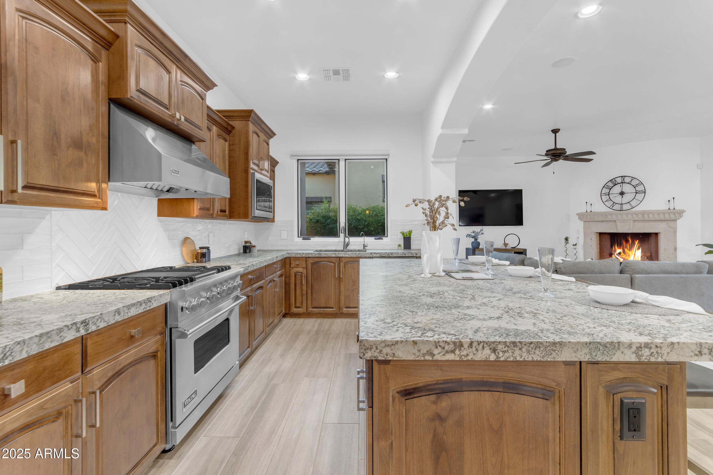 3248 S GOLDEN BARREL Court