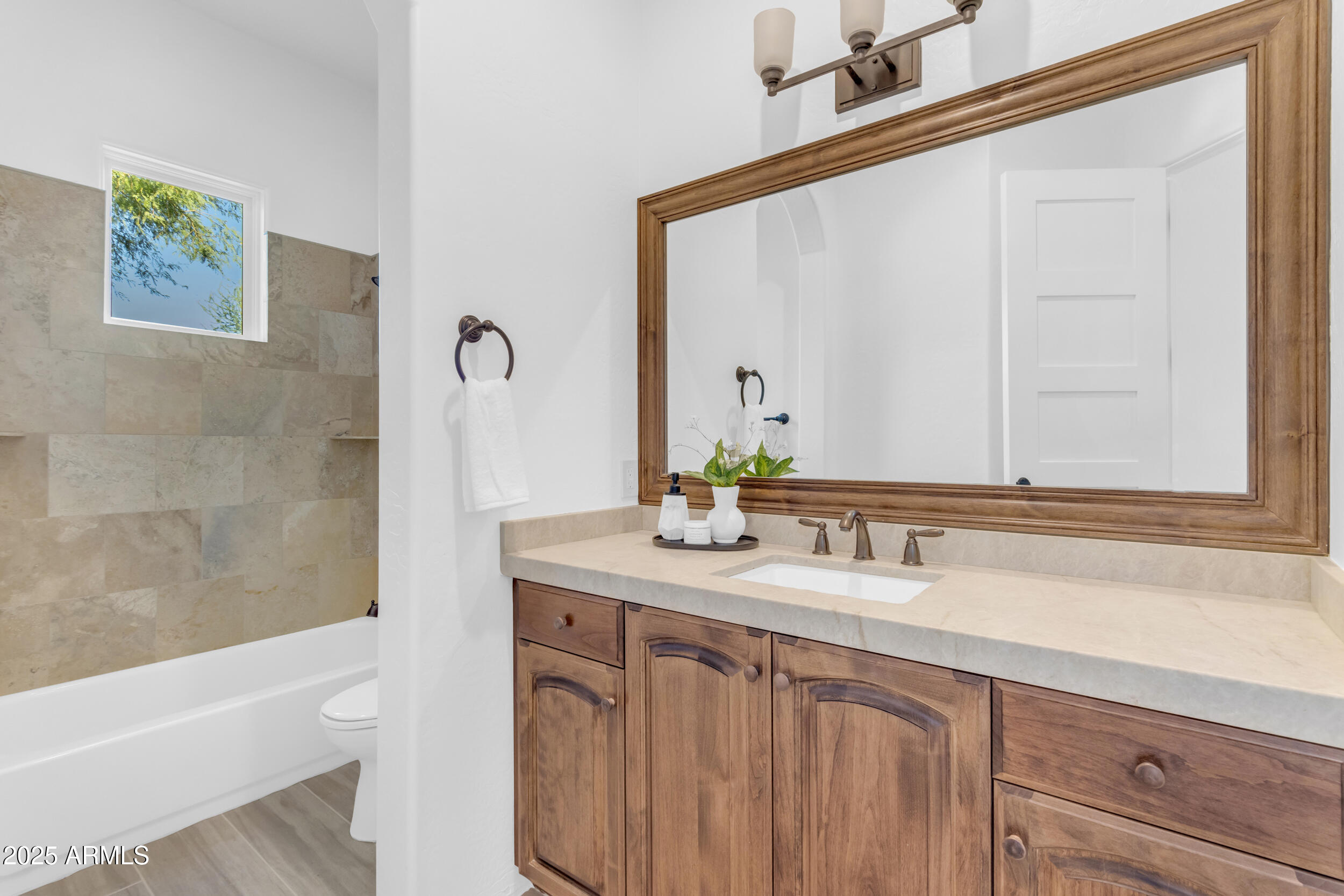 3248 S GOLDEN BARREL Court