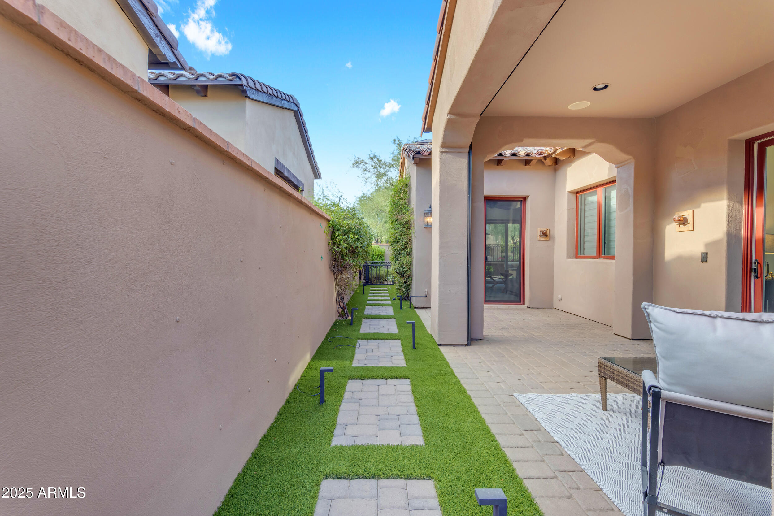 3248 S GOLDEN BARREL Court