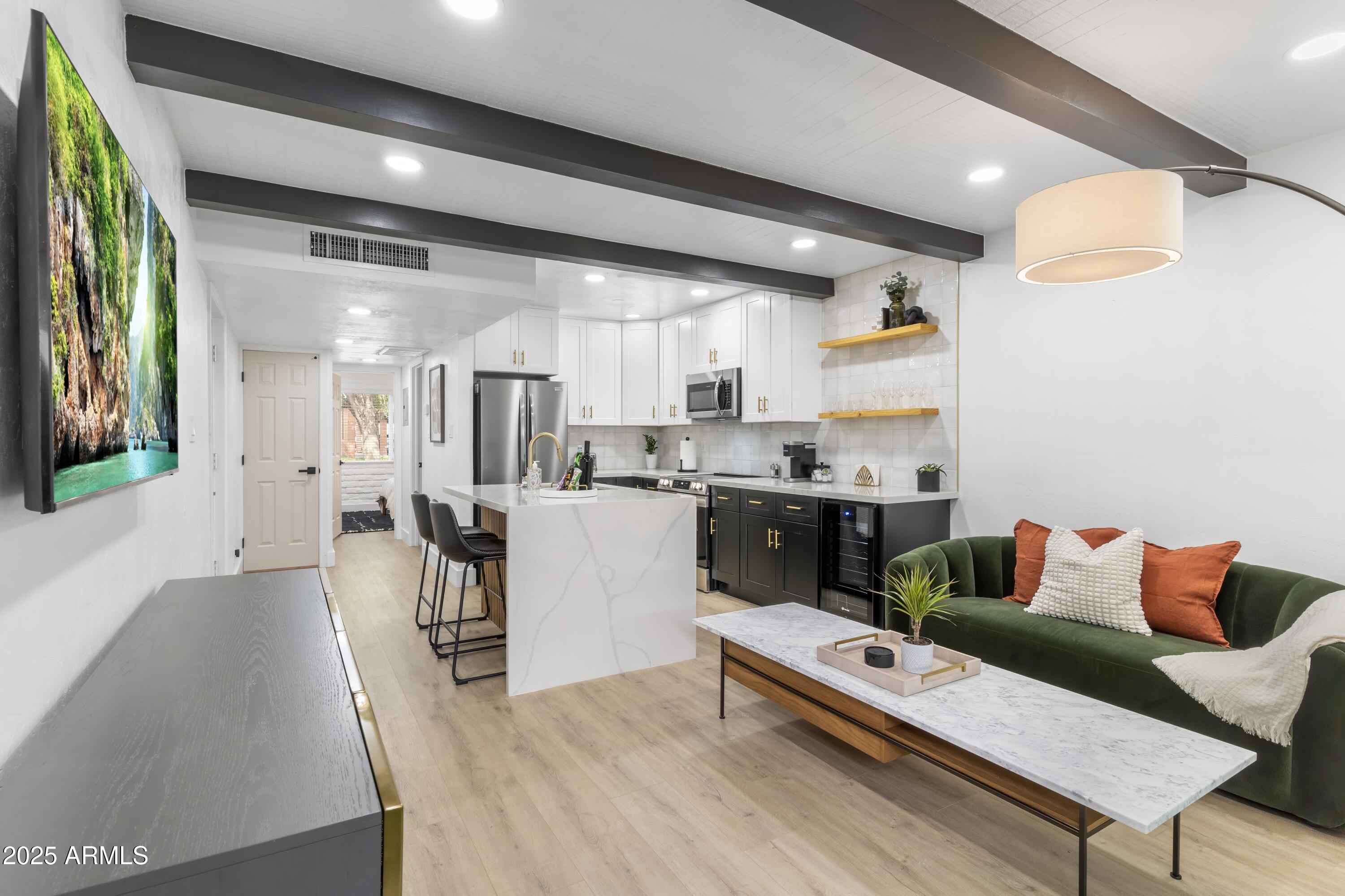 3002 N 32ND Street, 8