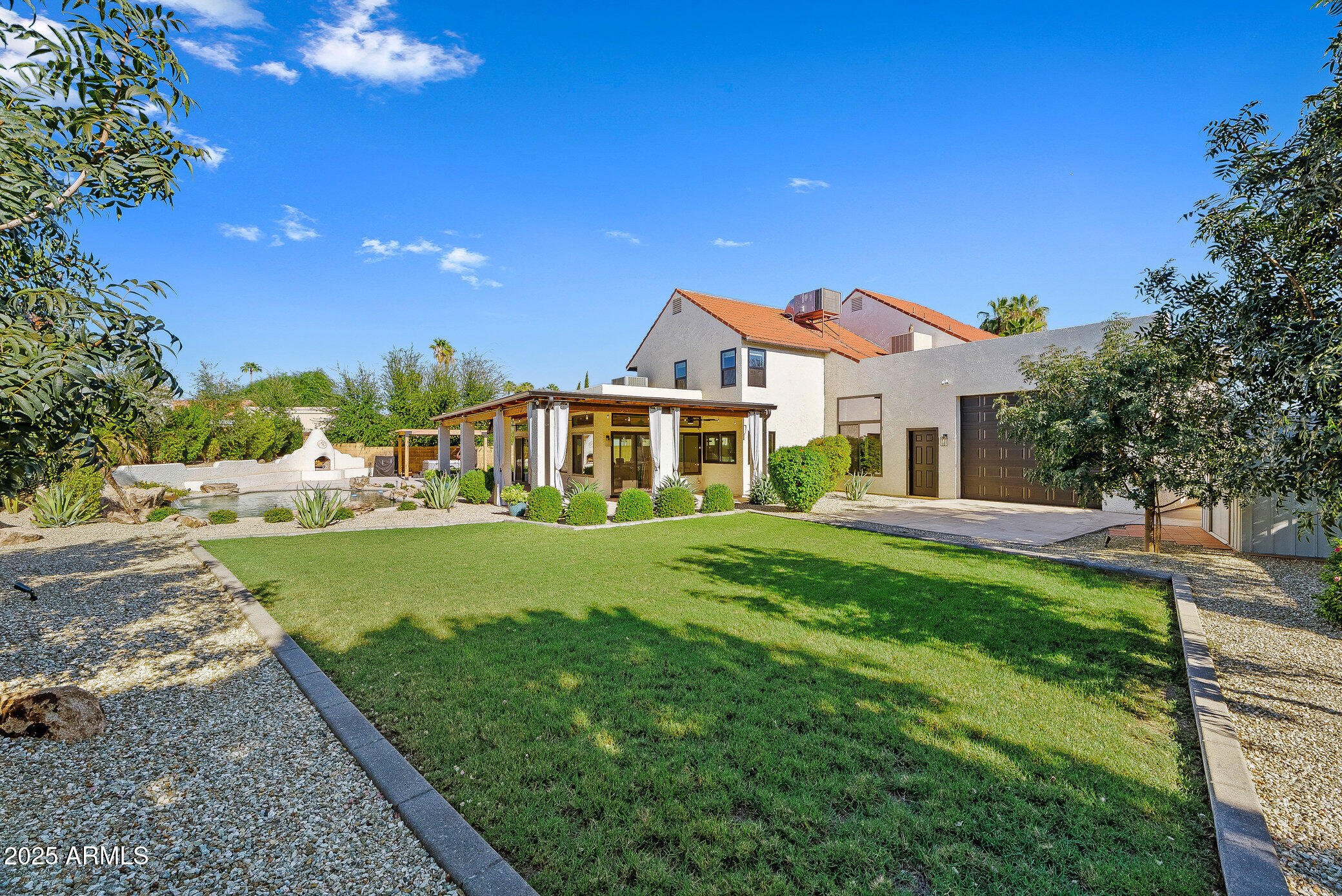 5012 E BLANCHE Drive