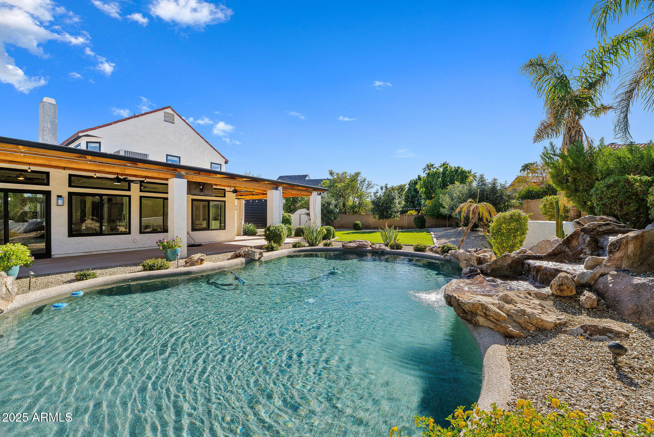 5012 E BLANCHE Drive