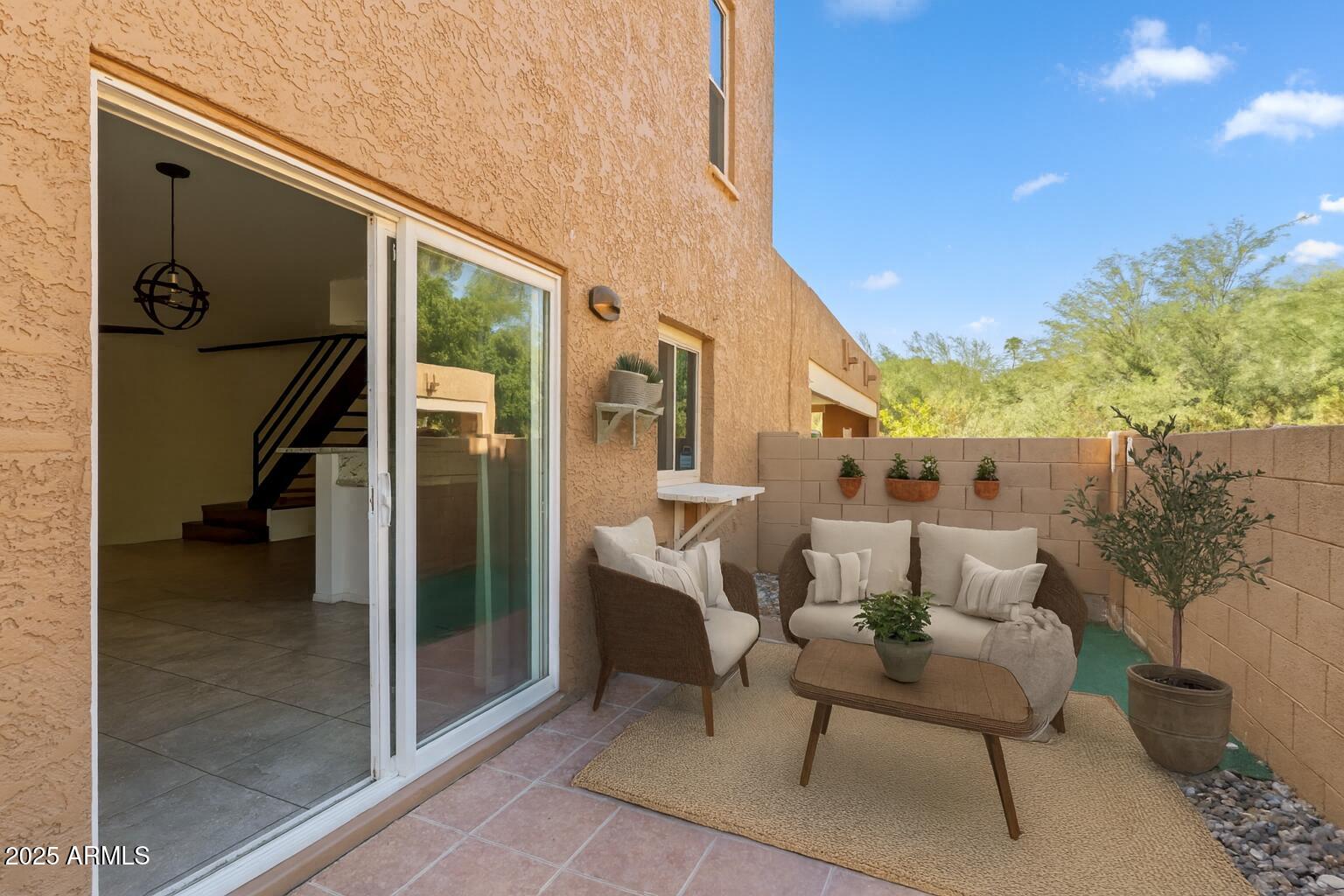 10420 N 11TH Street, 3