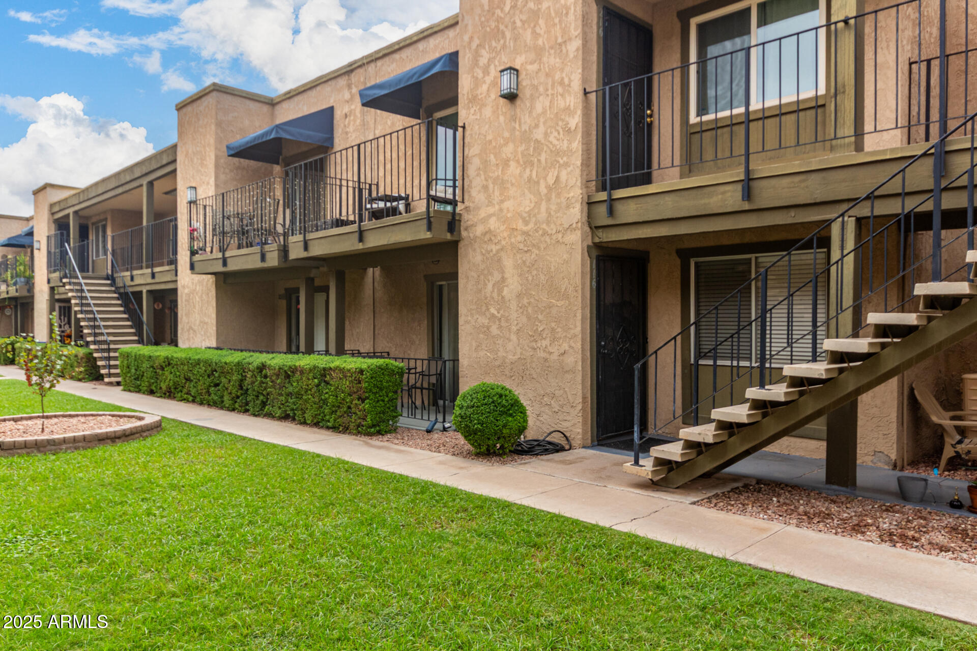 2228 E CAMPBELL Avenue, 116