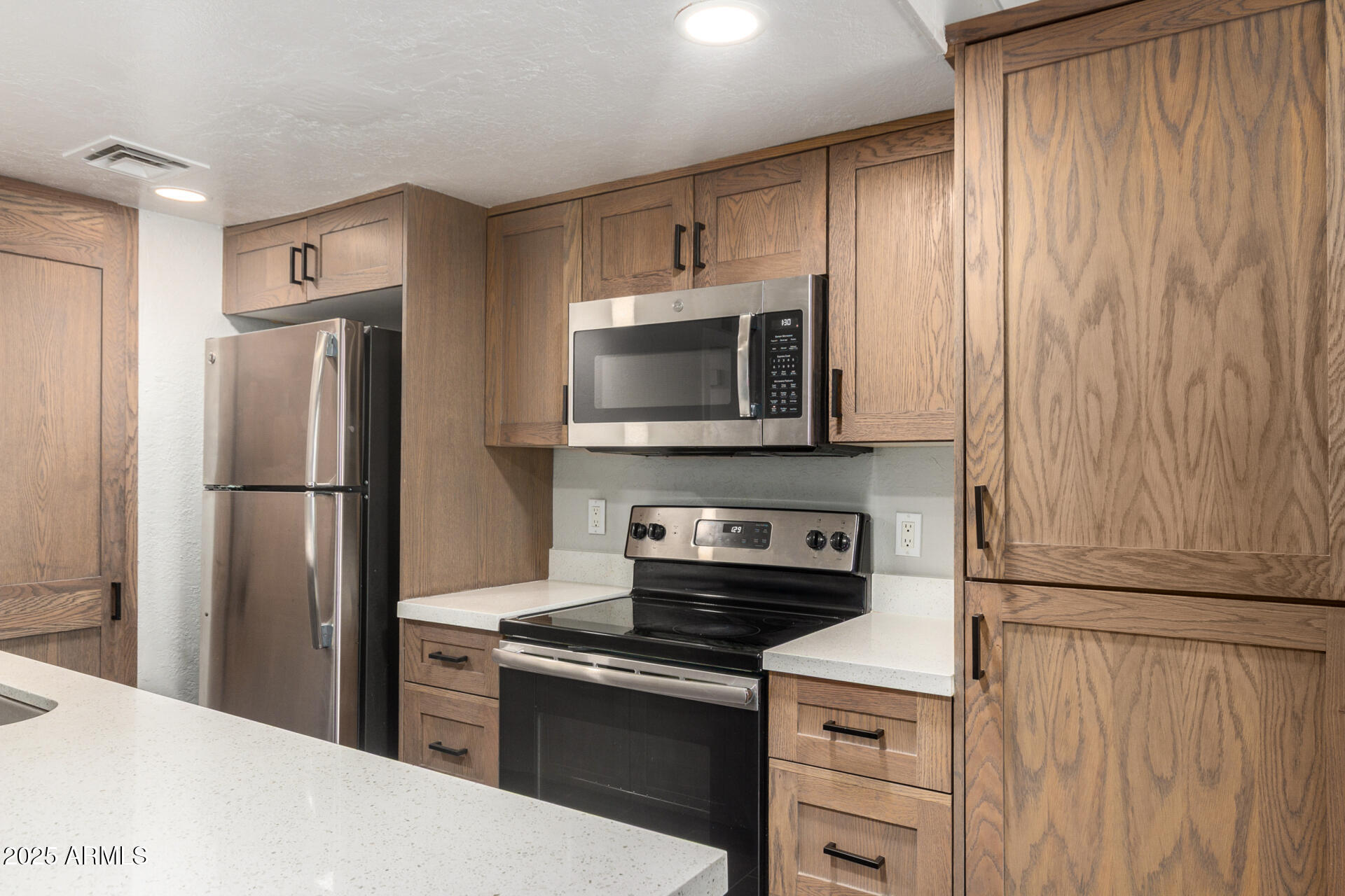 2228 E CAMPBELL Avenue, 116