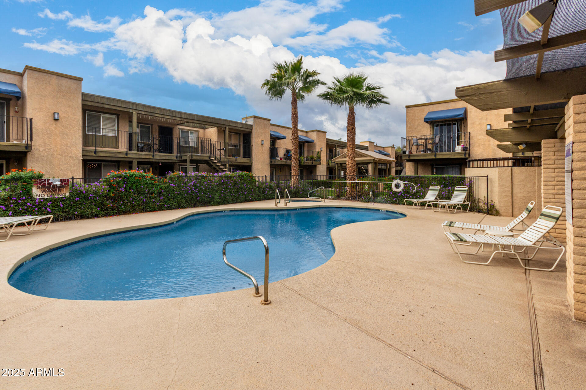 2228 E CAMPBELL Avenue, 116