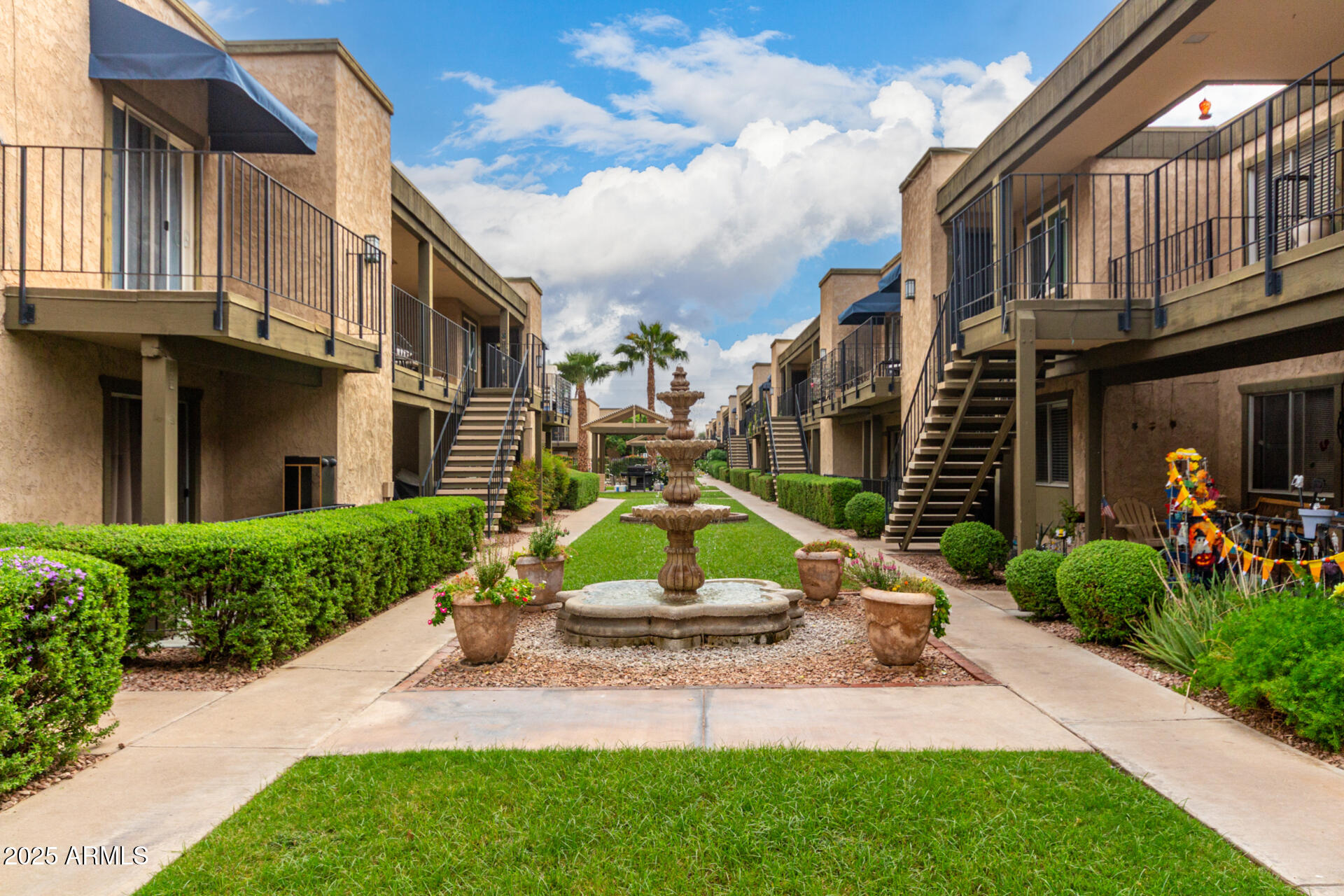 2228 E CAMPBELL Avenue, 116