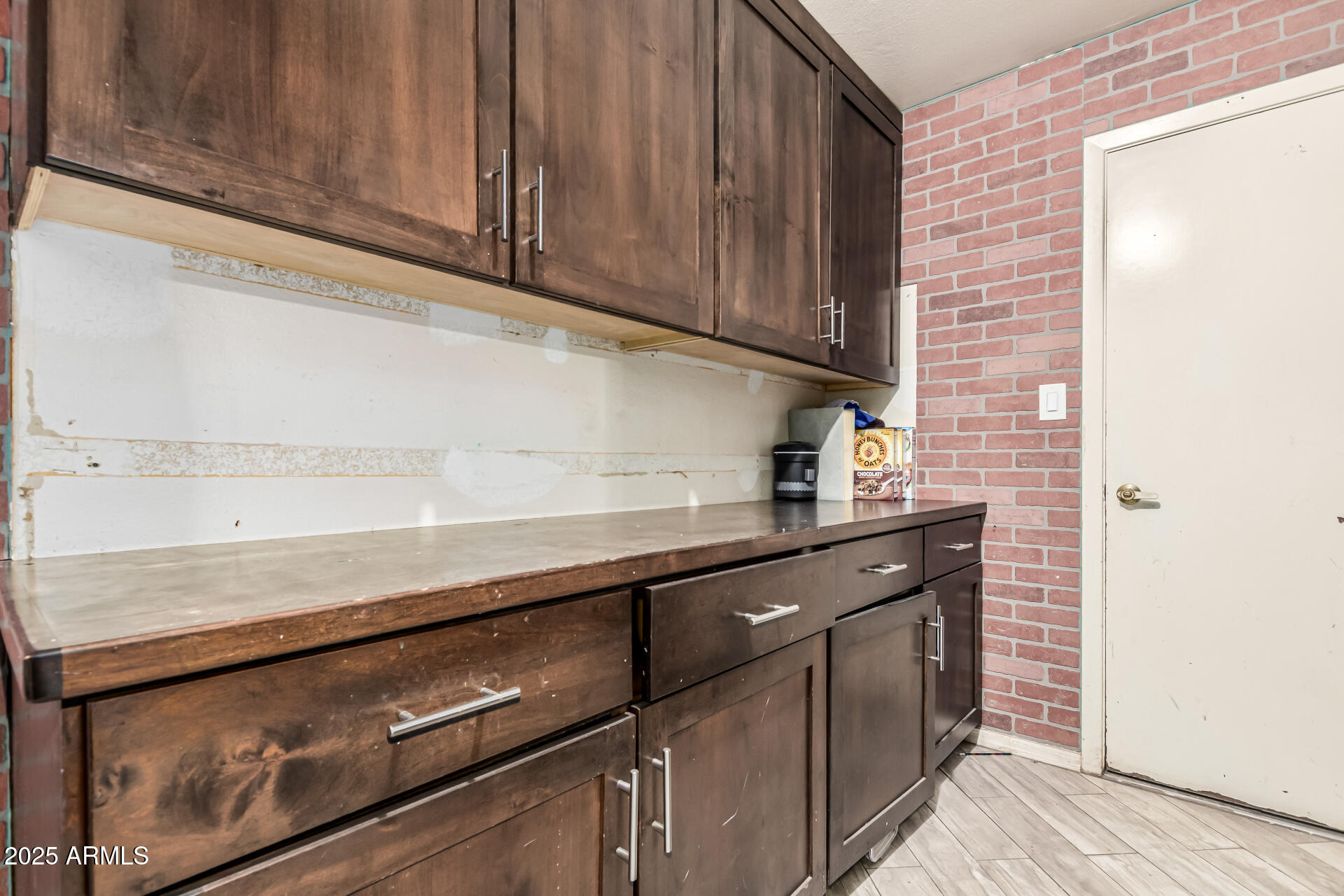 1203 W ALAMO Drive, Chandler