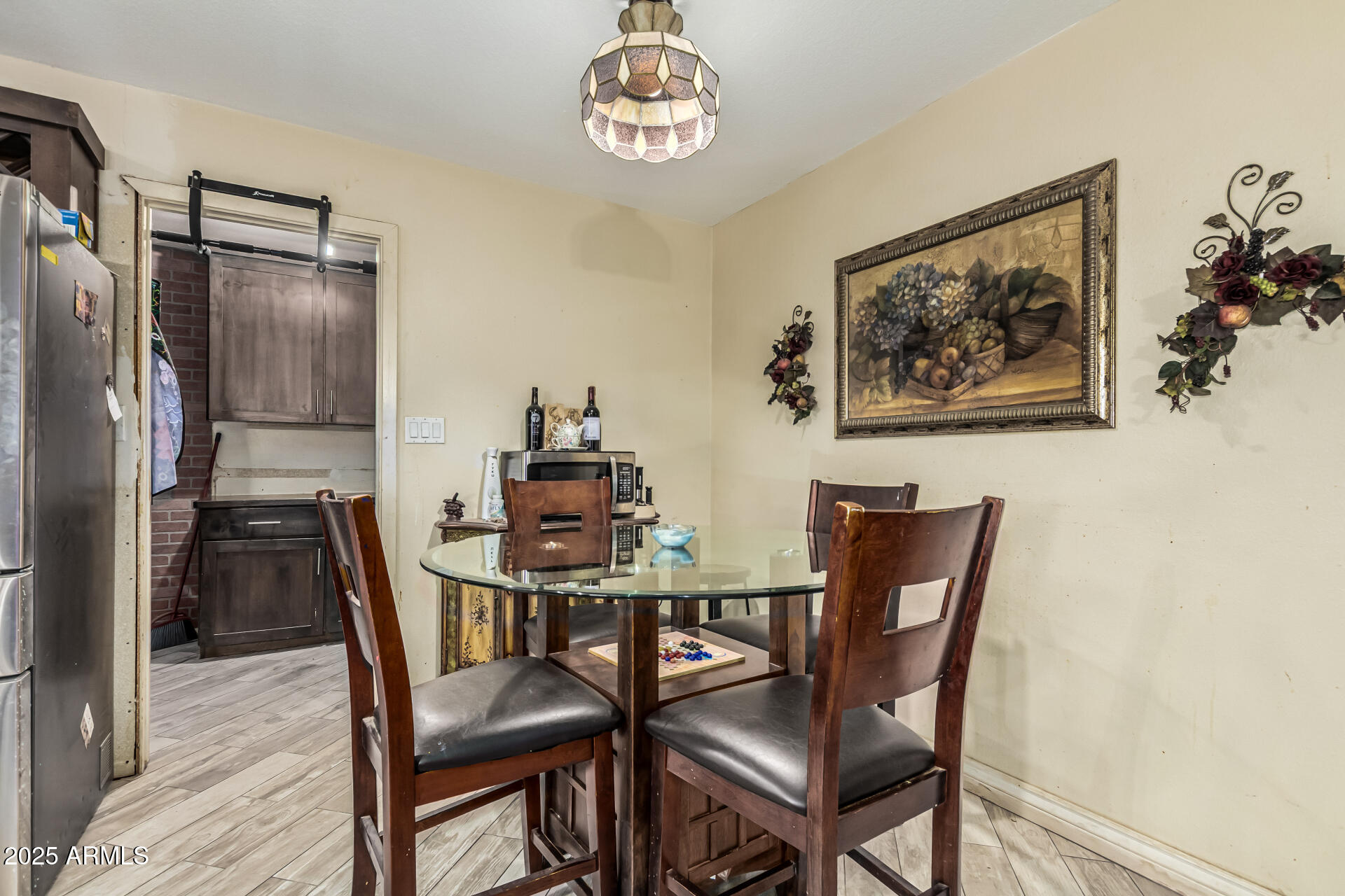 1203 W ALAMO Drive, Chandler