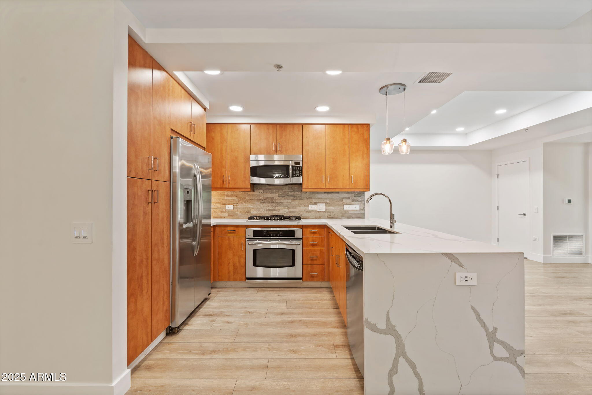 7127 E RANCHO VISTA Drive, 2003, Scottsdale Unit: 2003