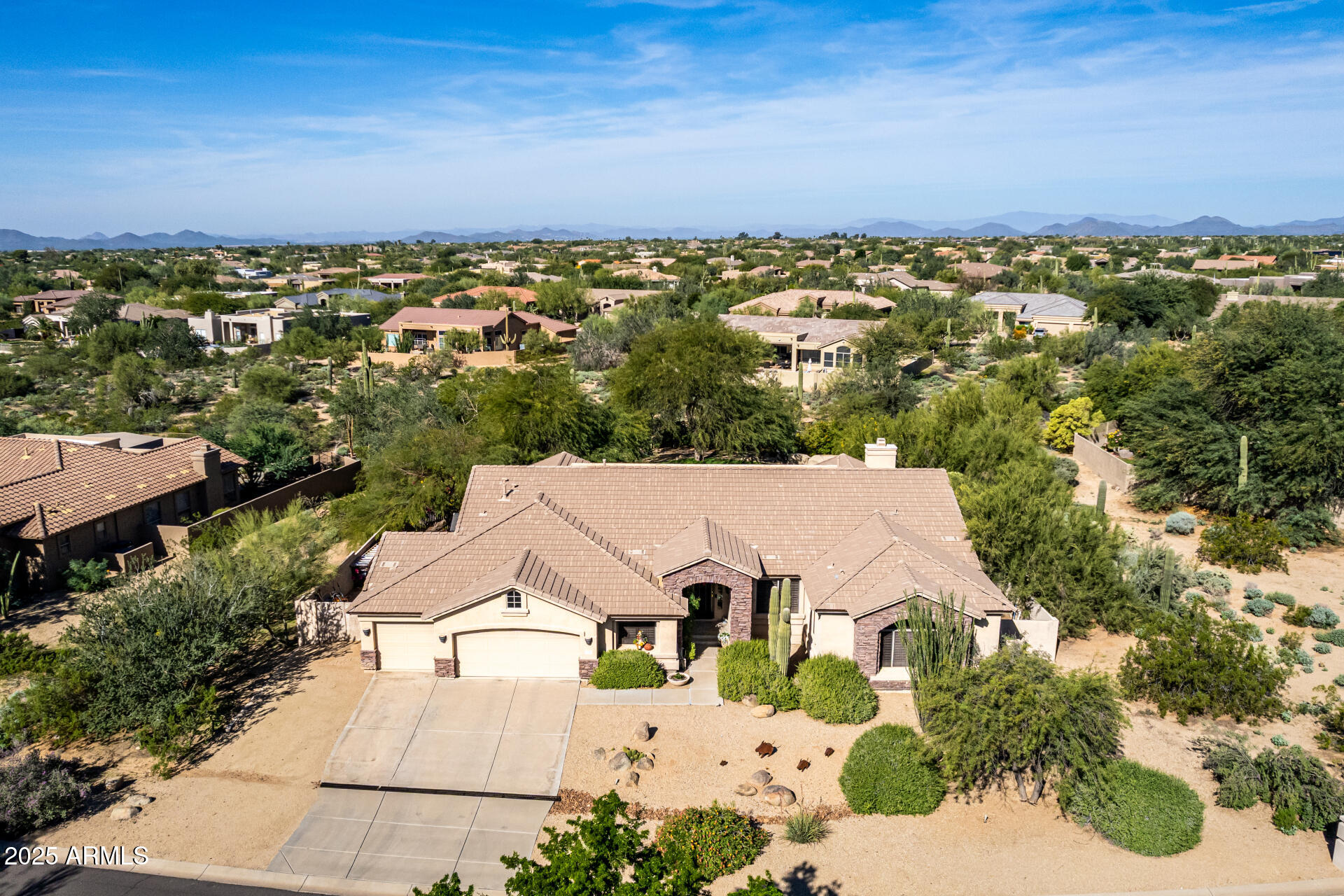 7492 E RED BIRD Road