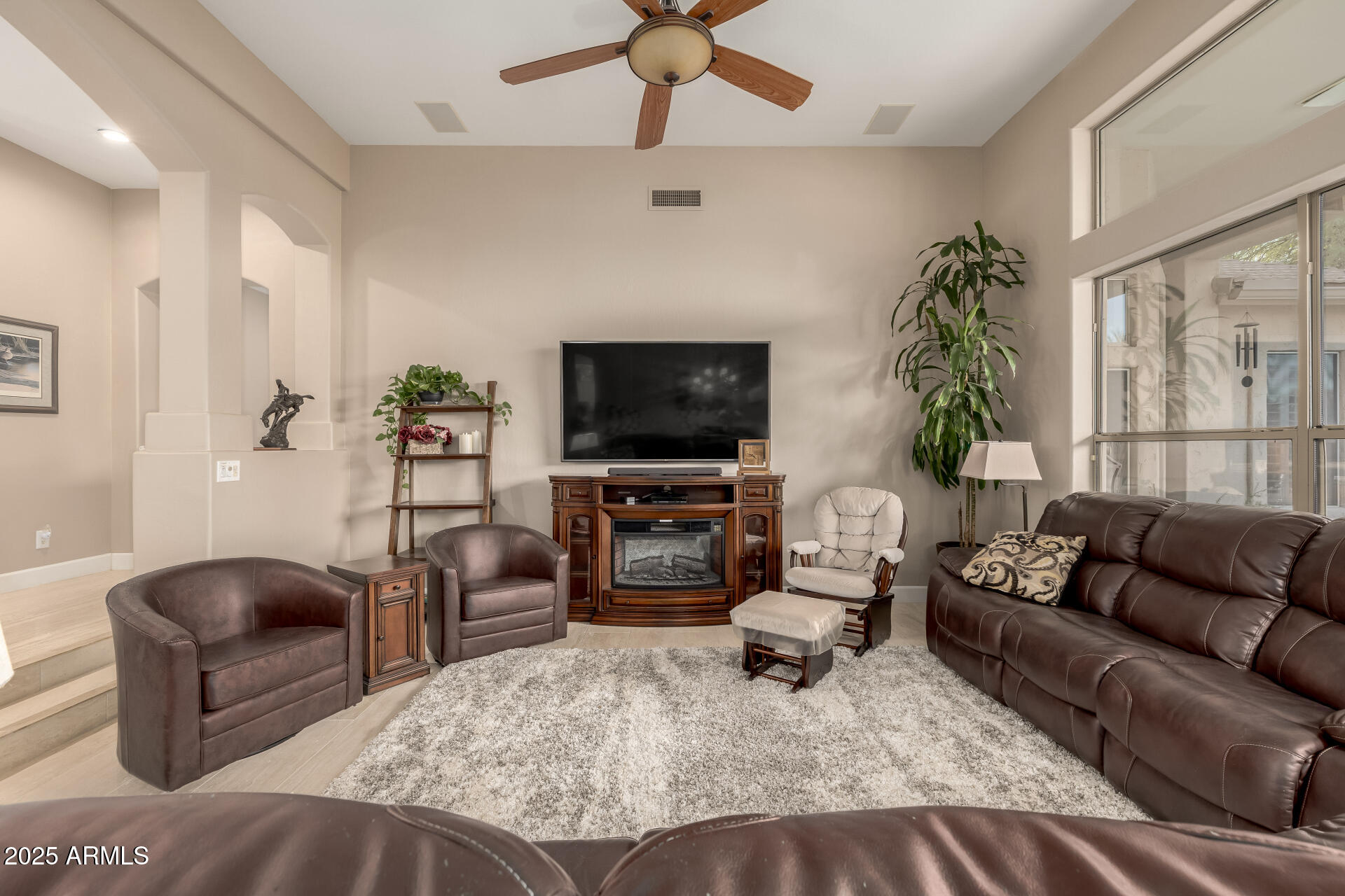 7492 E RED BIRD Road