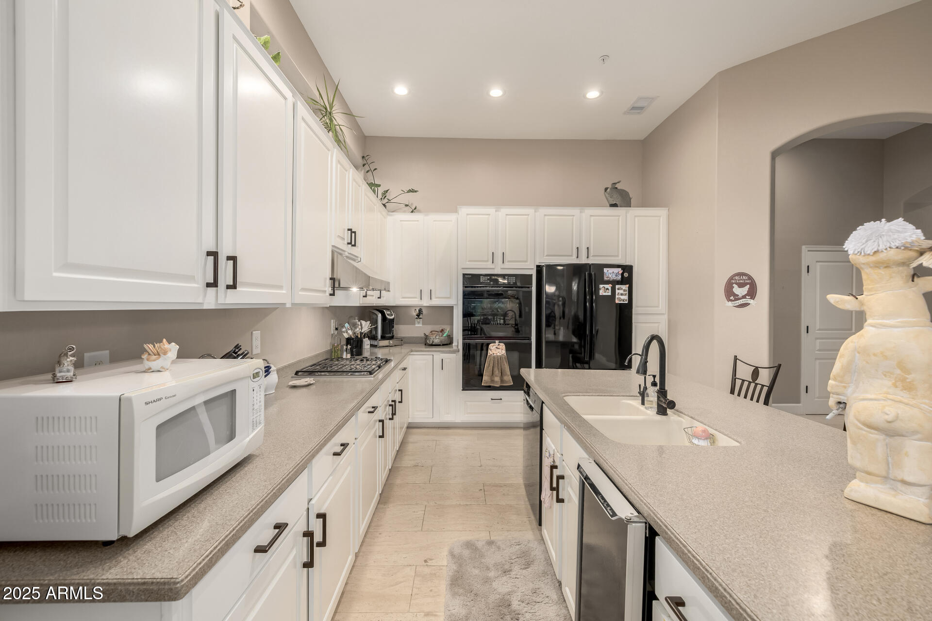 7492 E RED BIRD Road