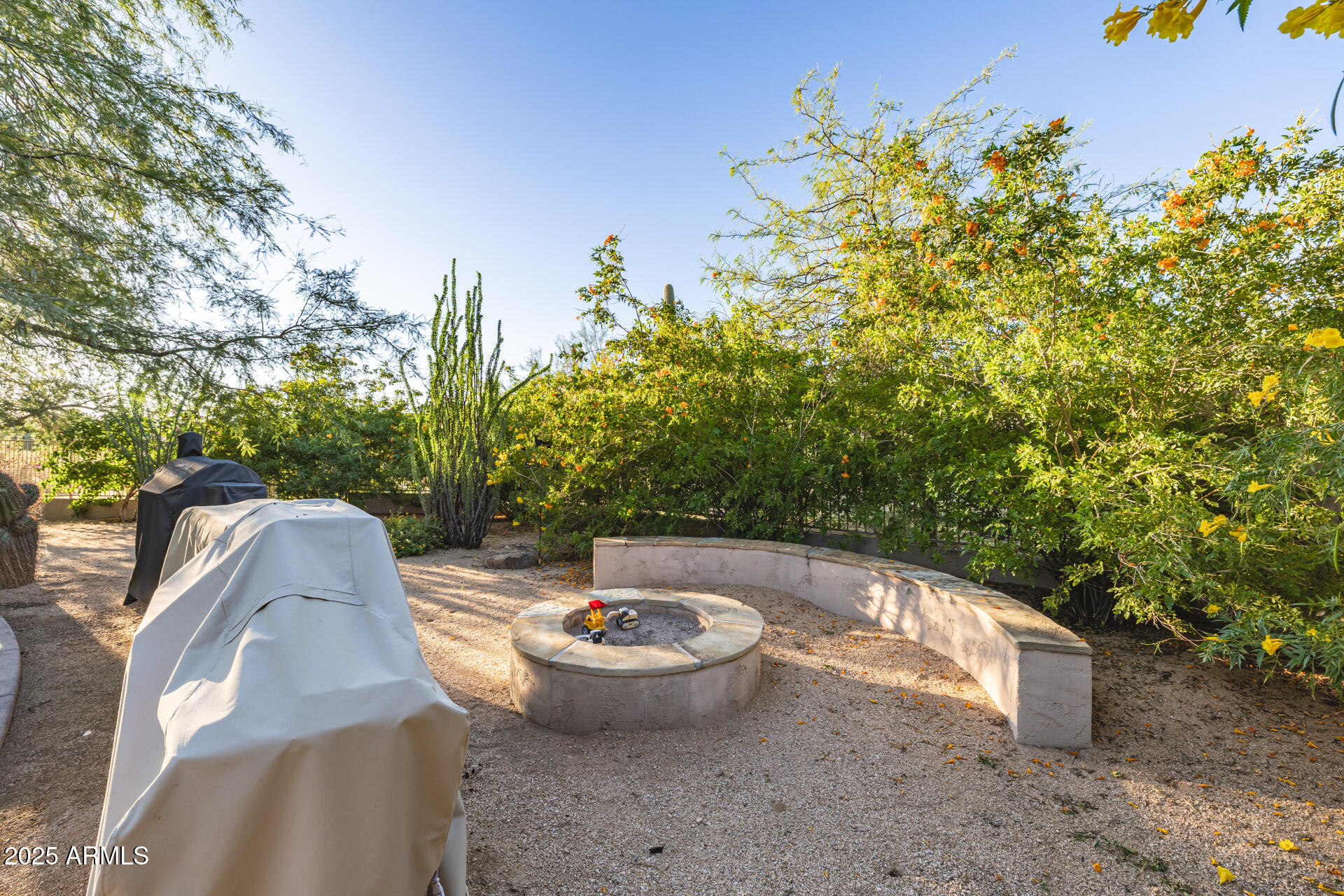 7492 E RED BIRD Road