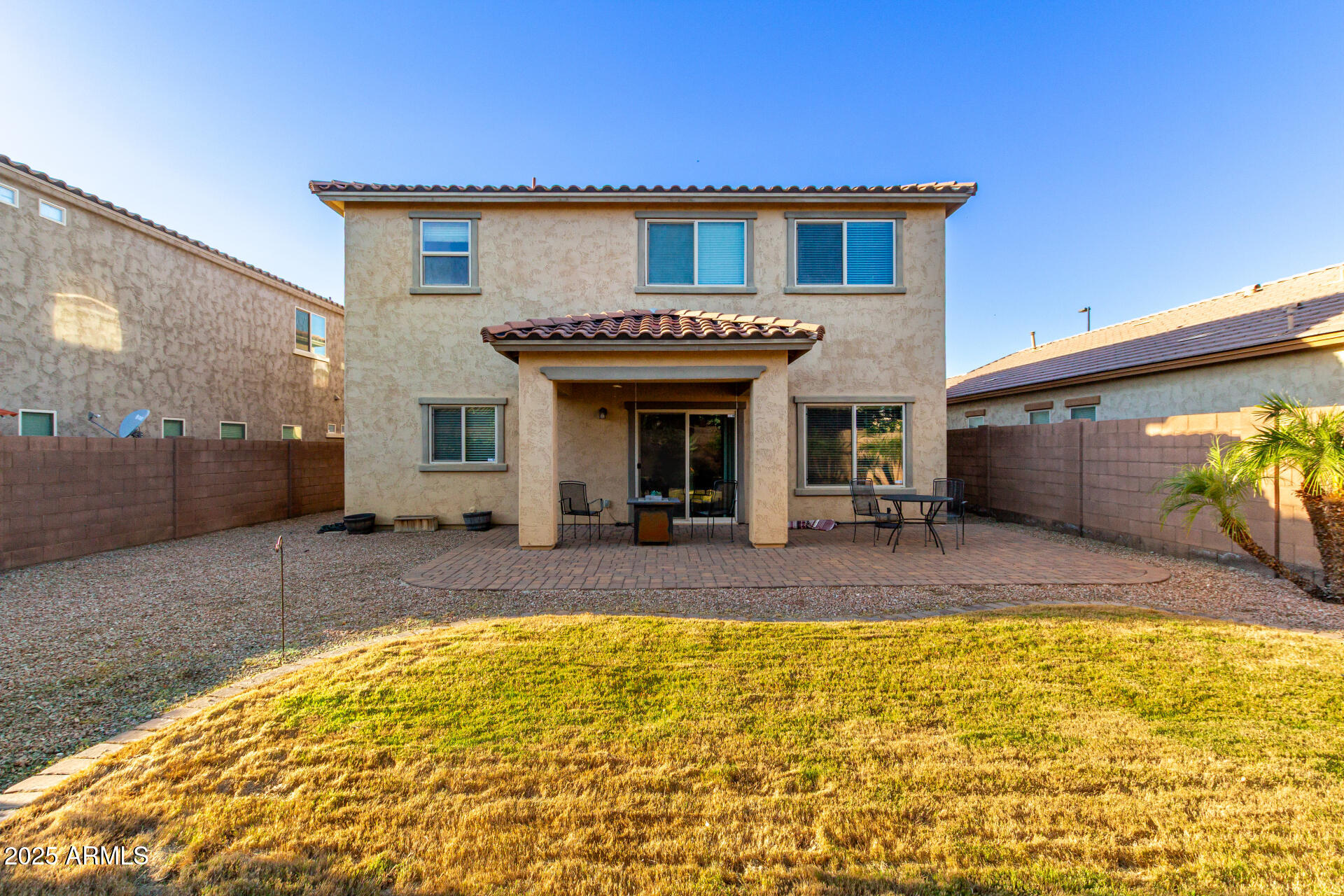 2665 E GILLCREST Road, Gilbert