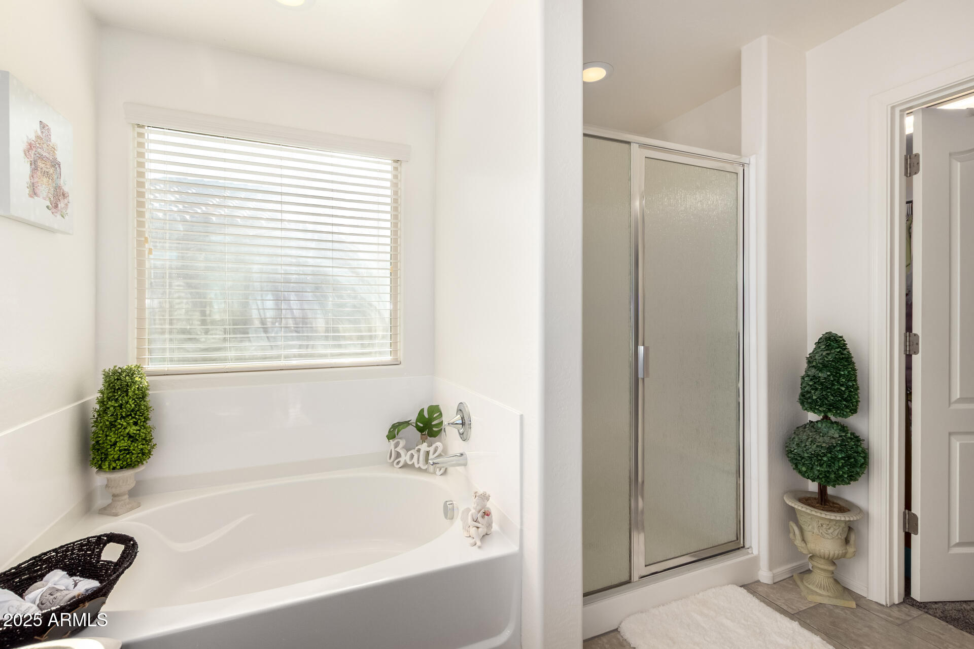 2665 E GILLCREST Road, Gilbert