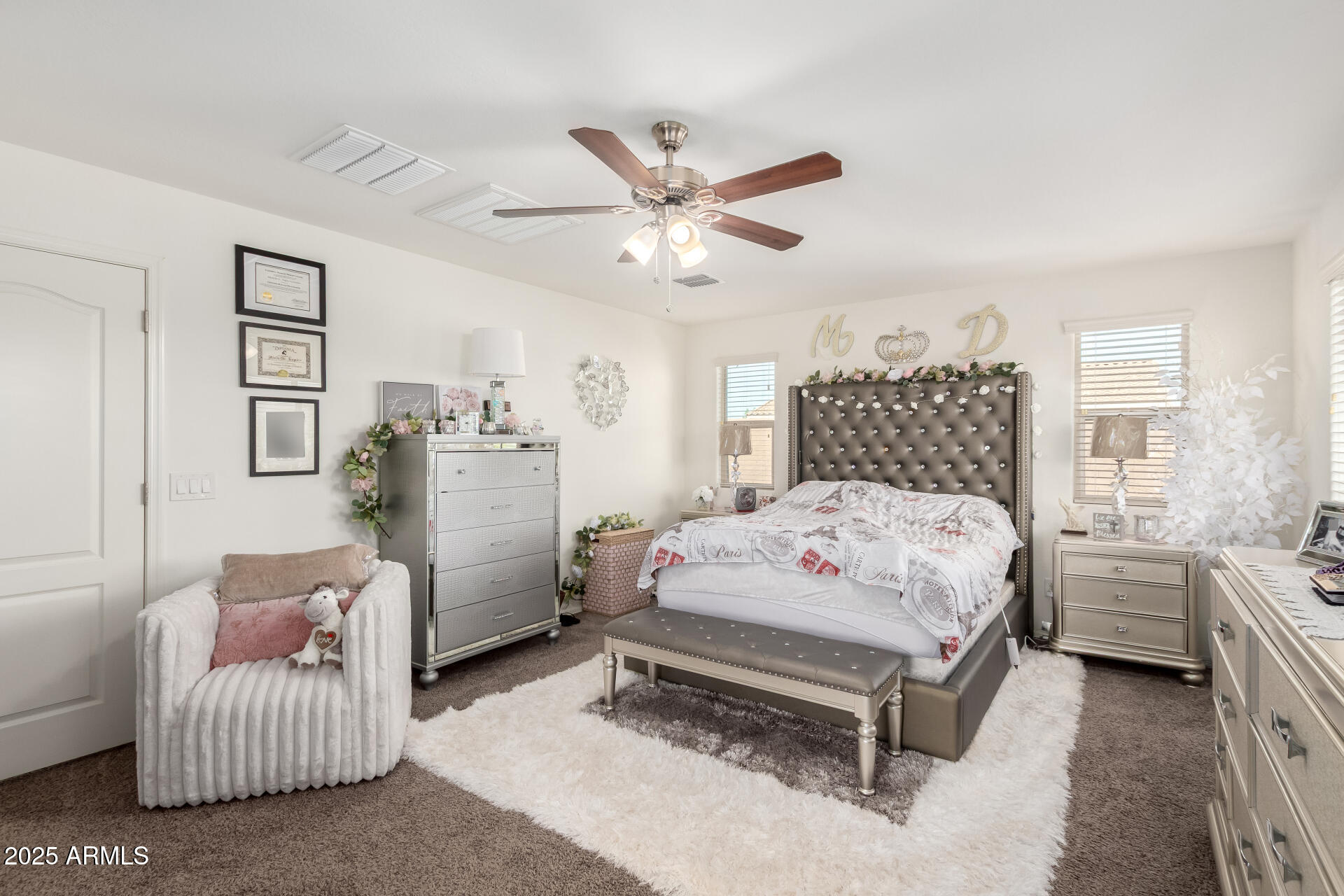 2665 E GILLCREST Road, Gilbert