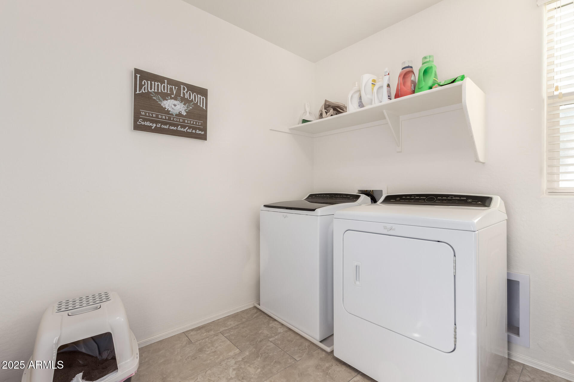 2665 E GILLCREST Road, Gilbert