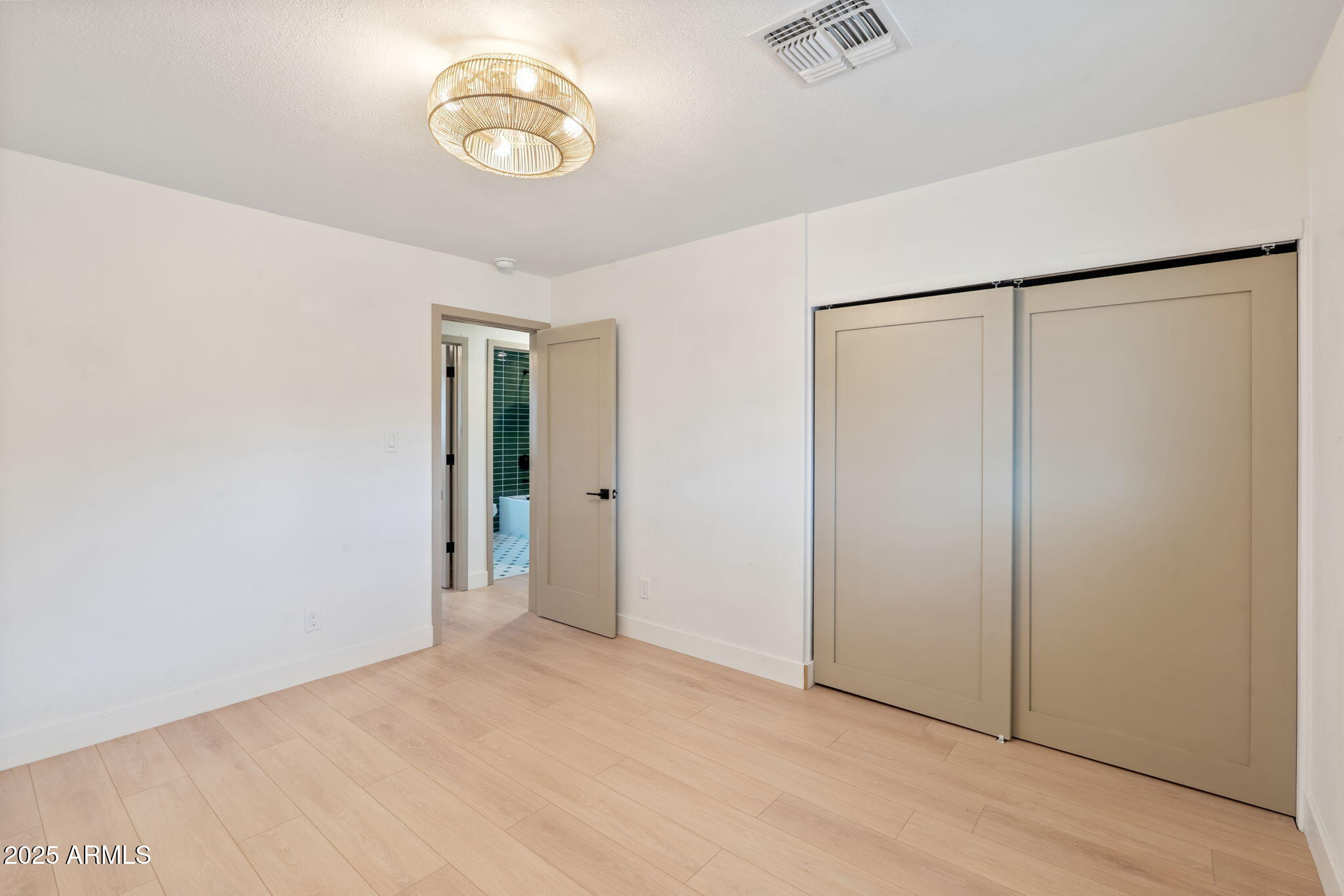 7255 E CORONADO Road