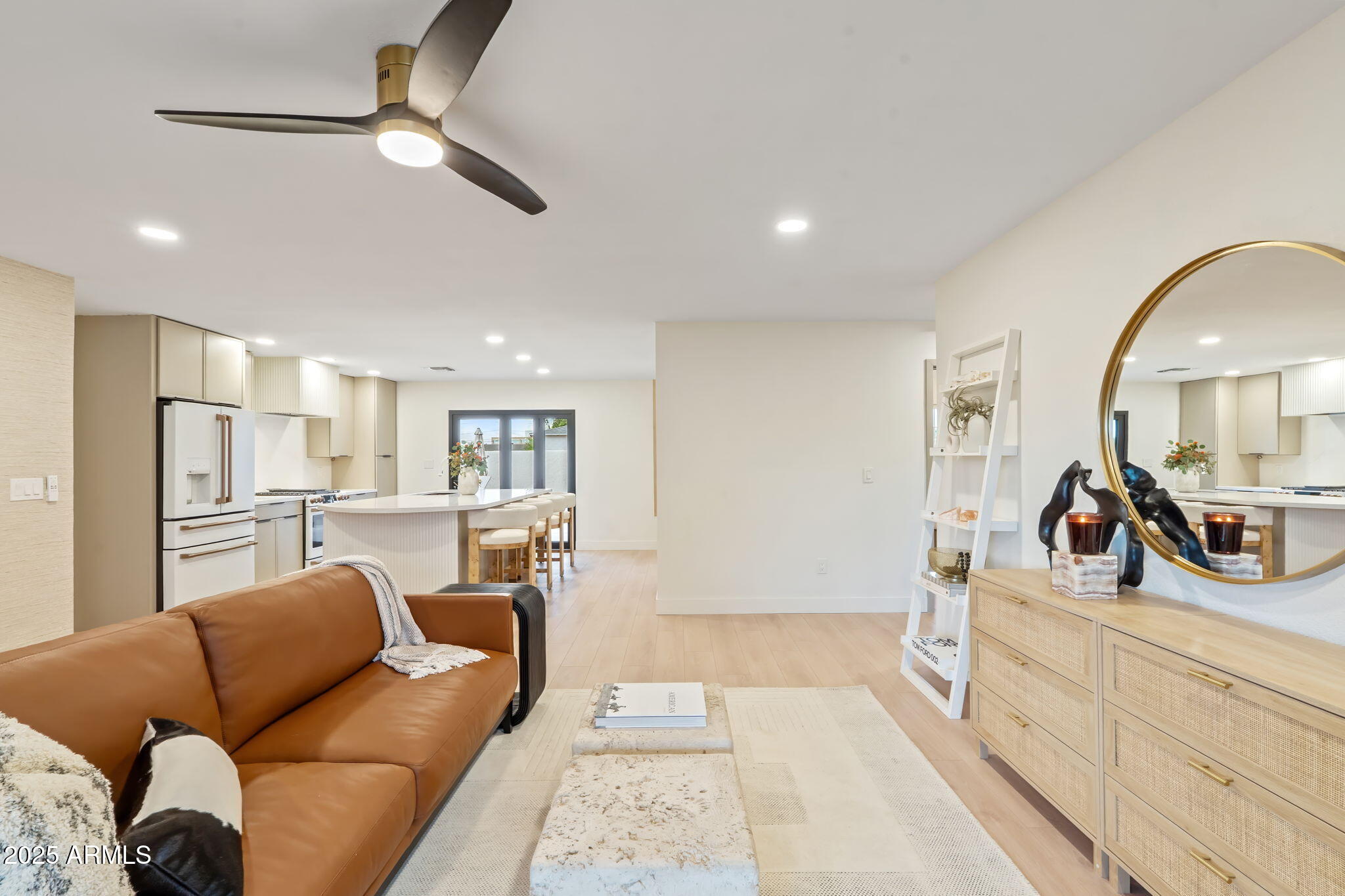 7255 E CORONADO Road