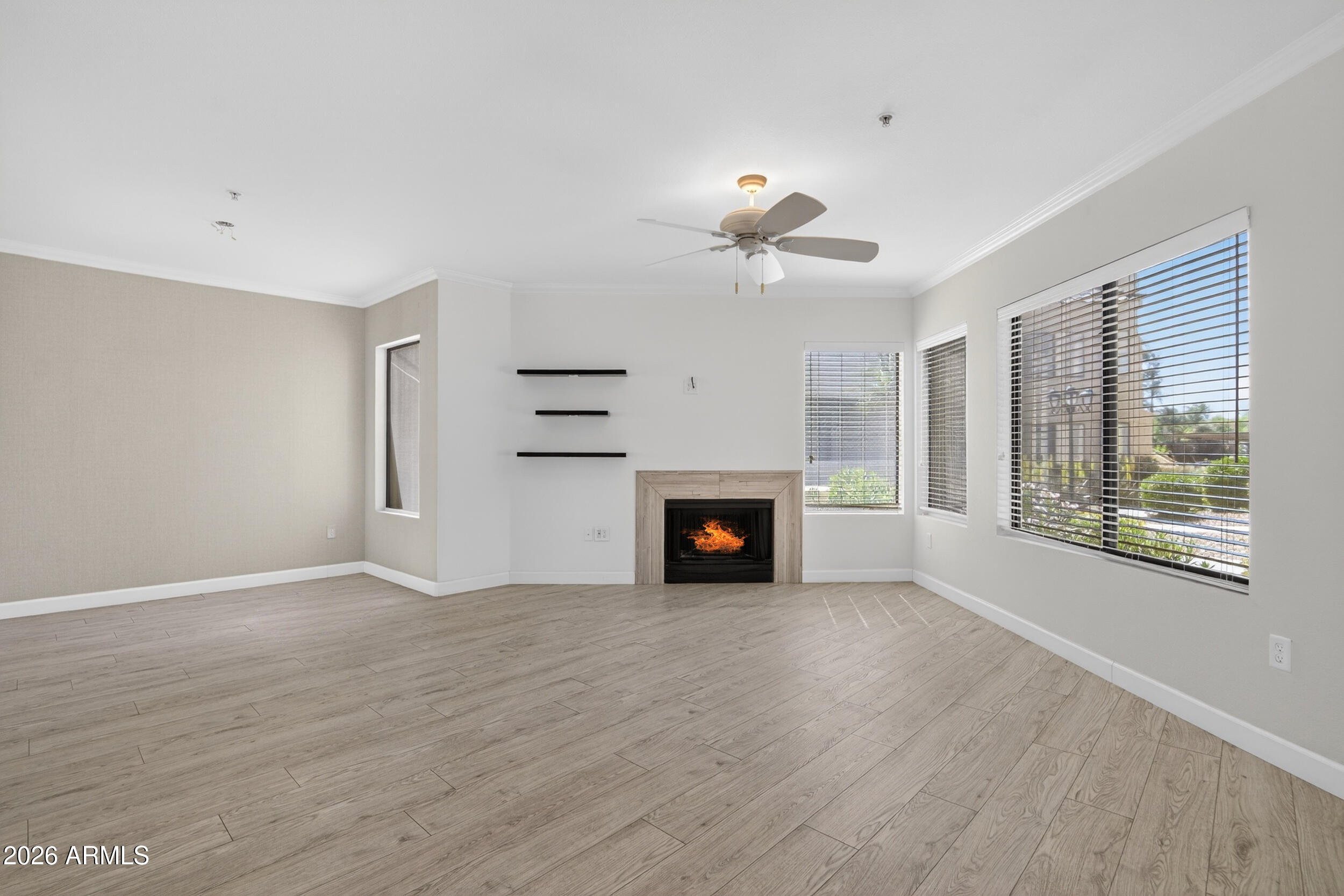 7575 E INDIAN BEND Road, 1055