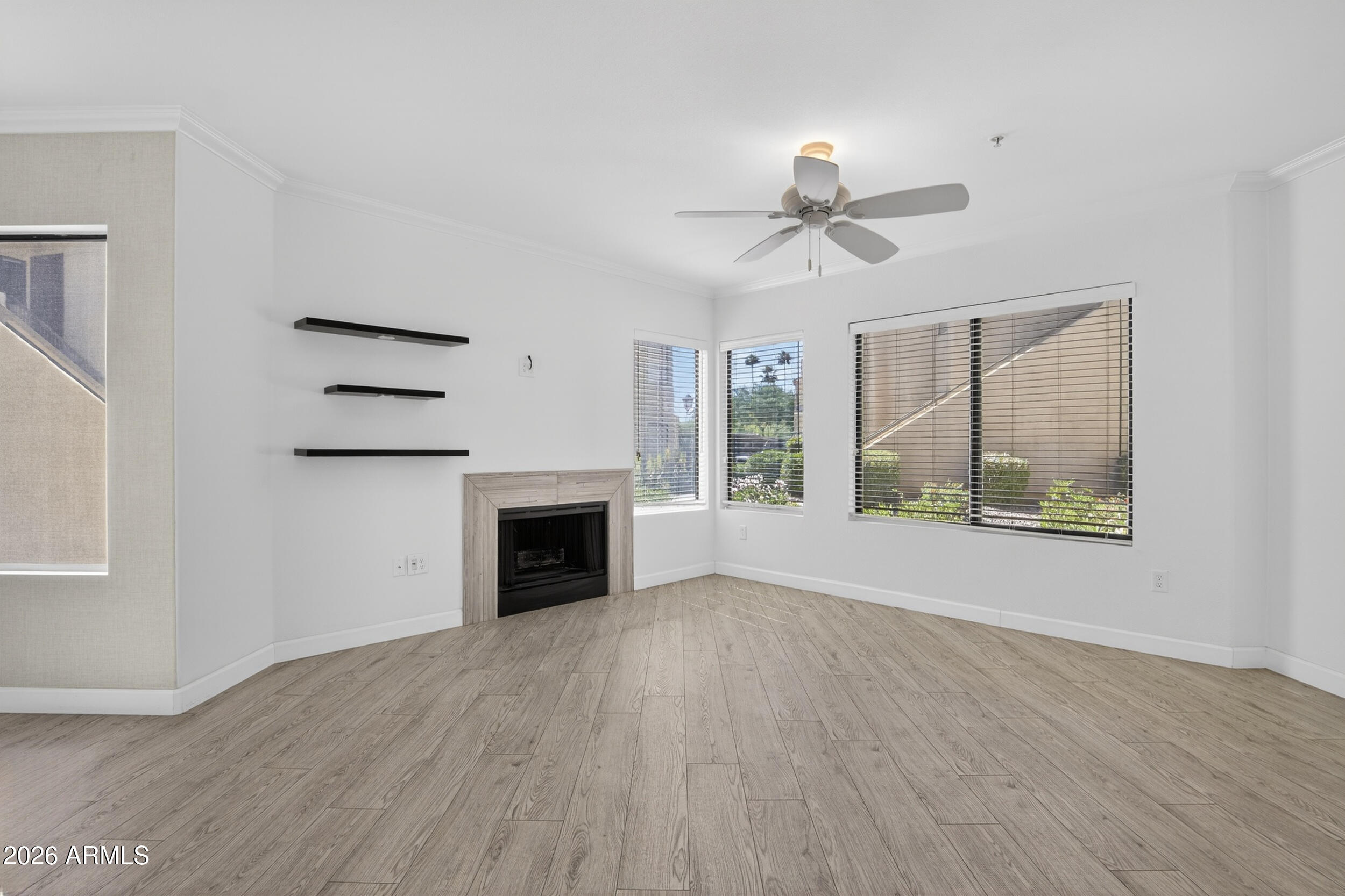 7575 E INDIAN BEND Road, 1055