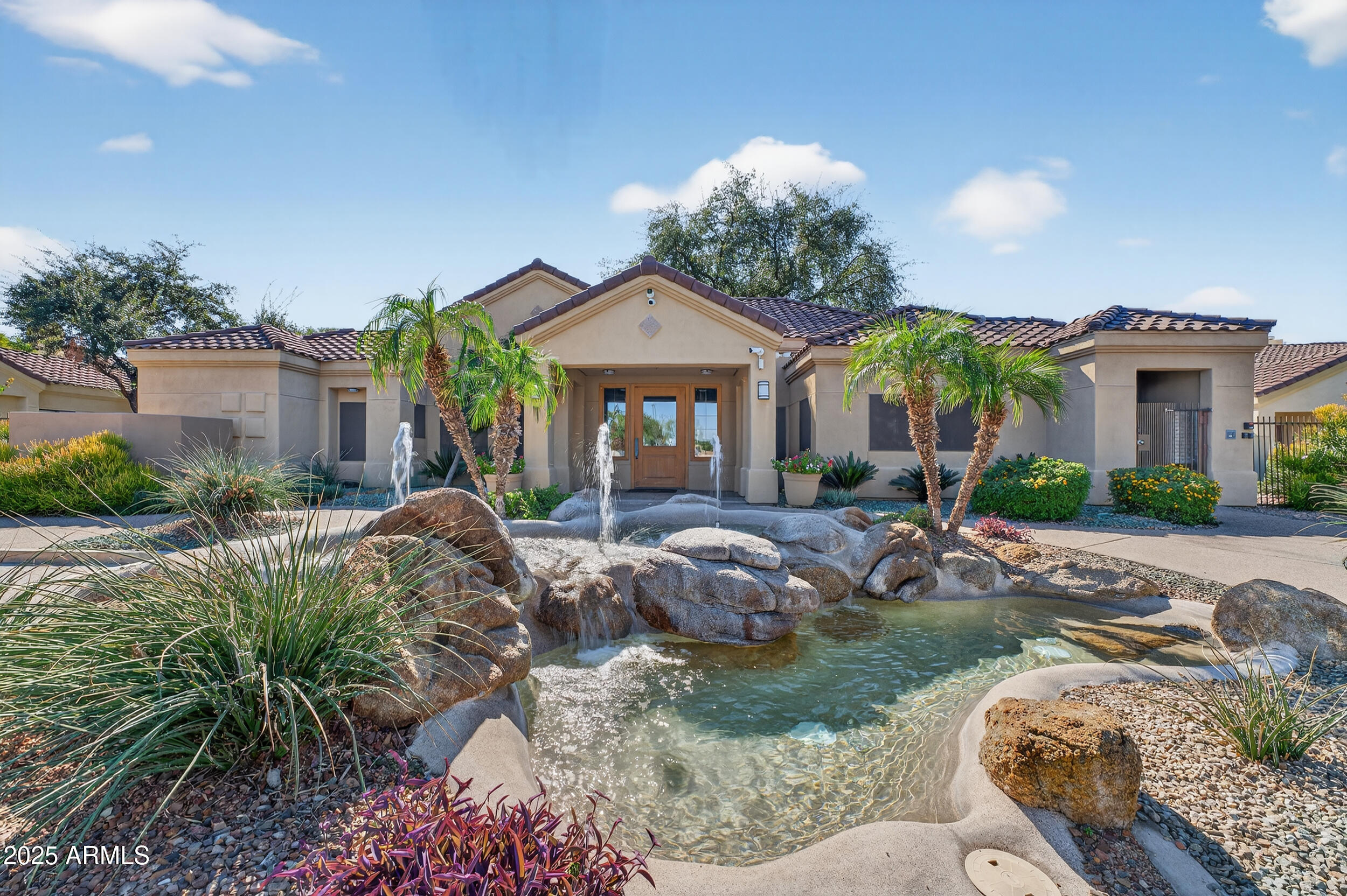 7575 E INDIAN BEND Road, 1055