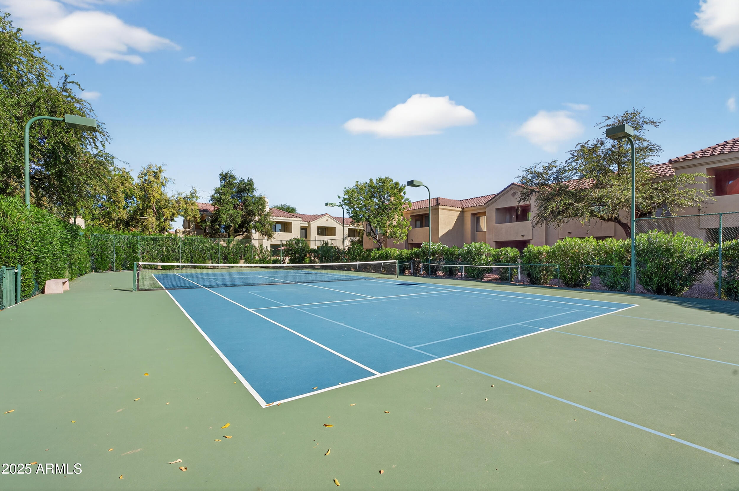 7575 E INDIAN BEND Road, 1055