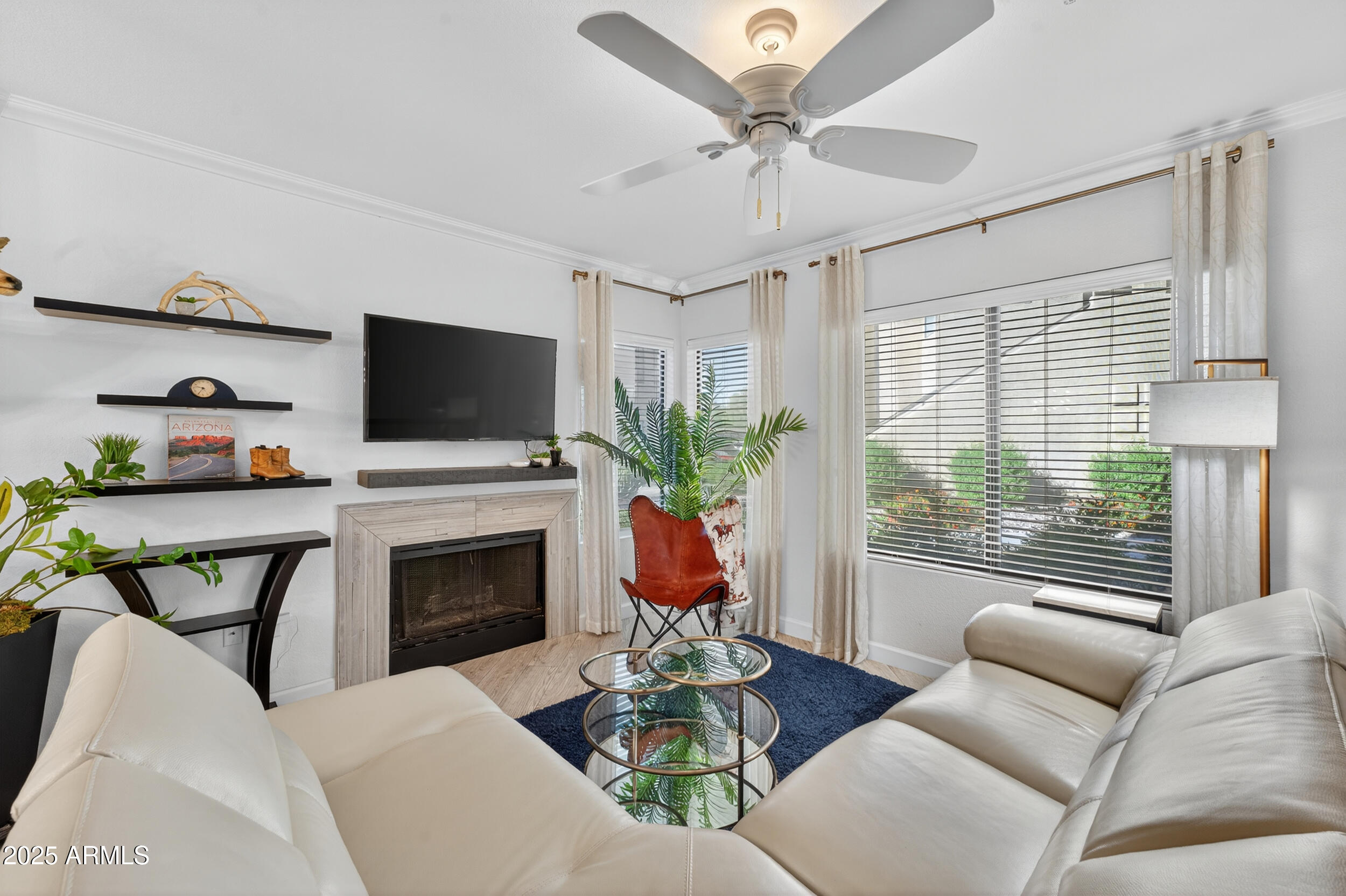 7575 E INDIAN BEND Road, 1055