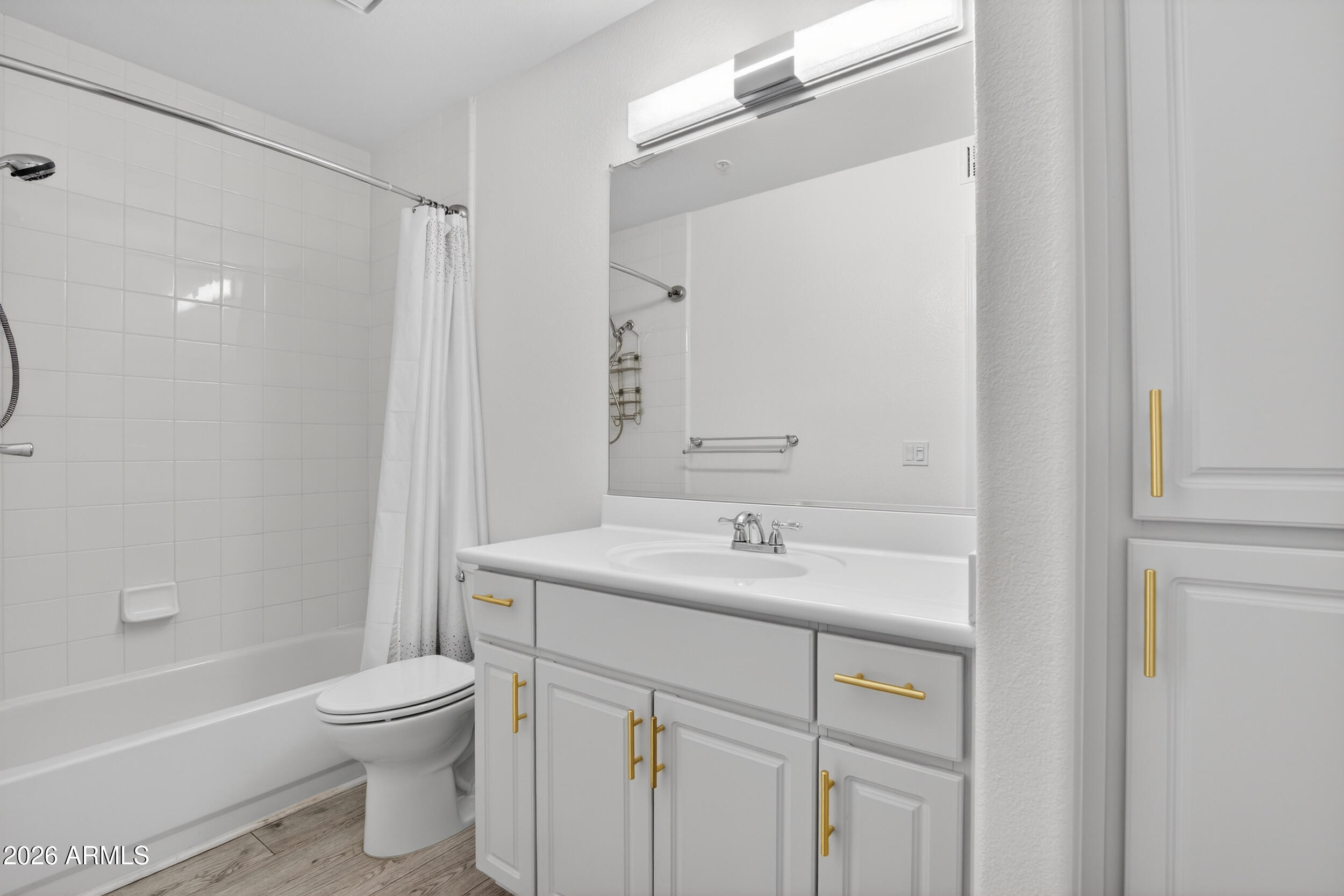 7575 E INDIAN BEND Road, 1055