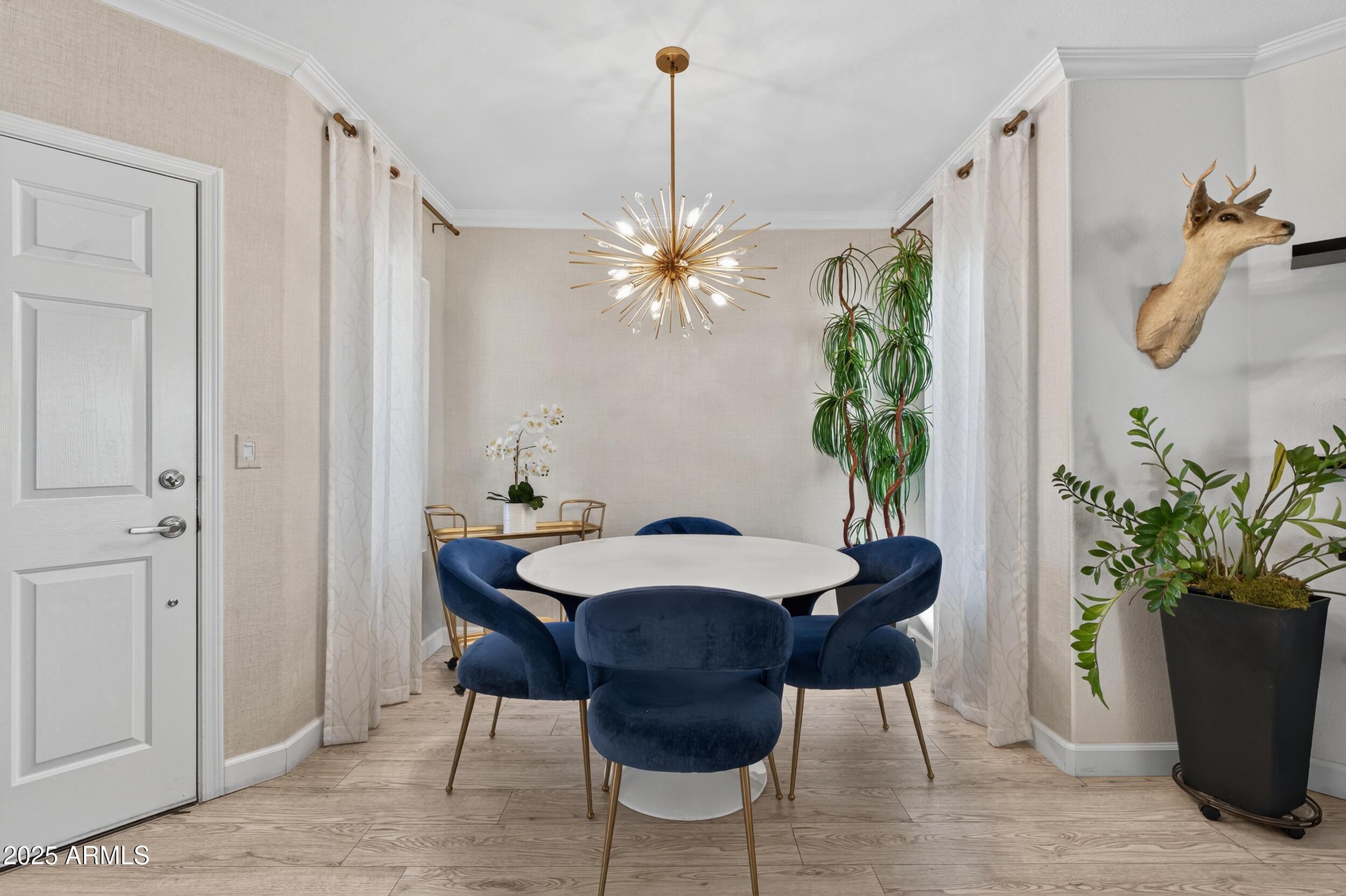 7575 E INDIAN BEND Road, 1055