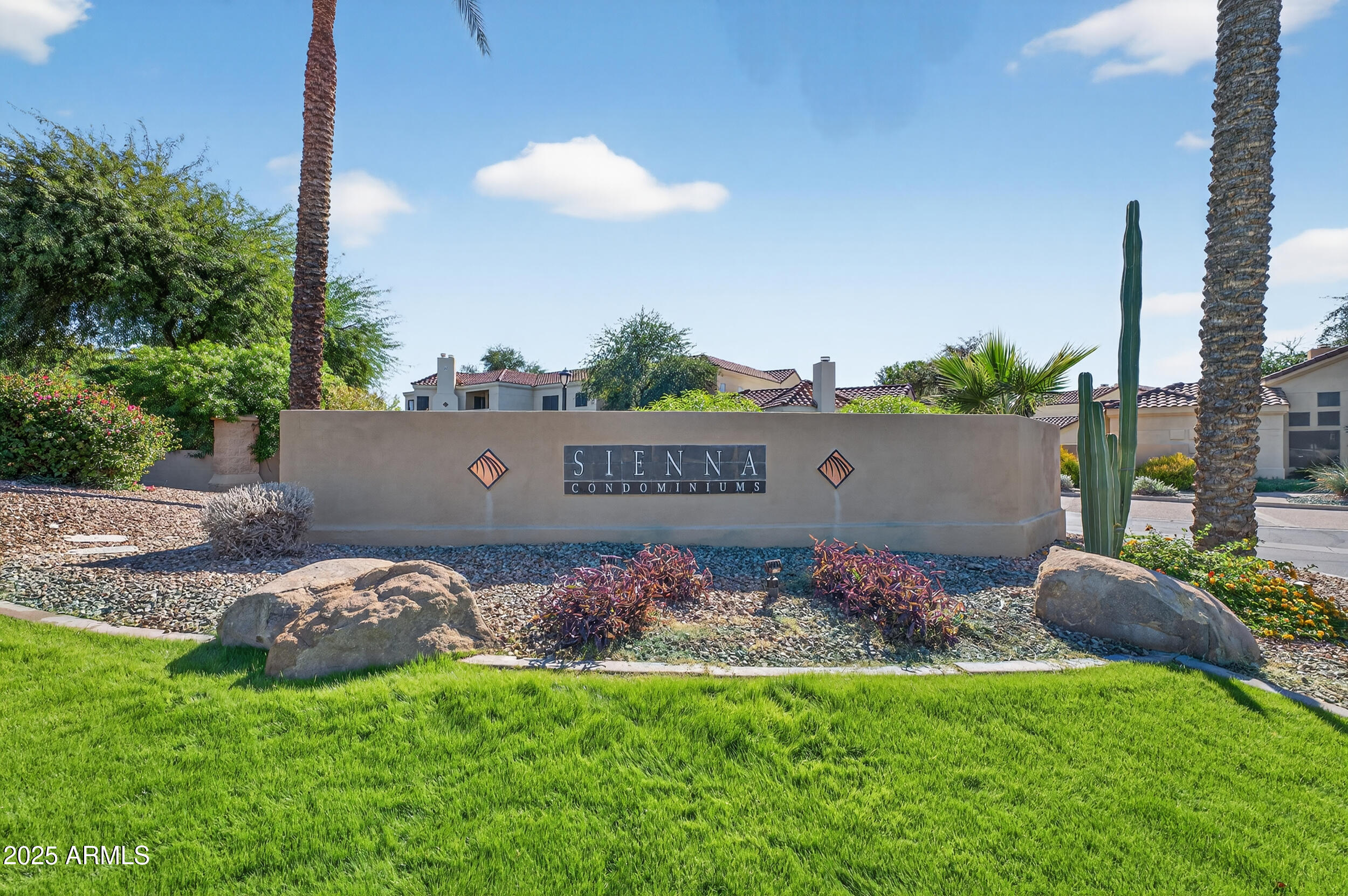 7575 E INDIAN BEND Road, 1055