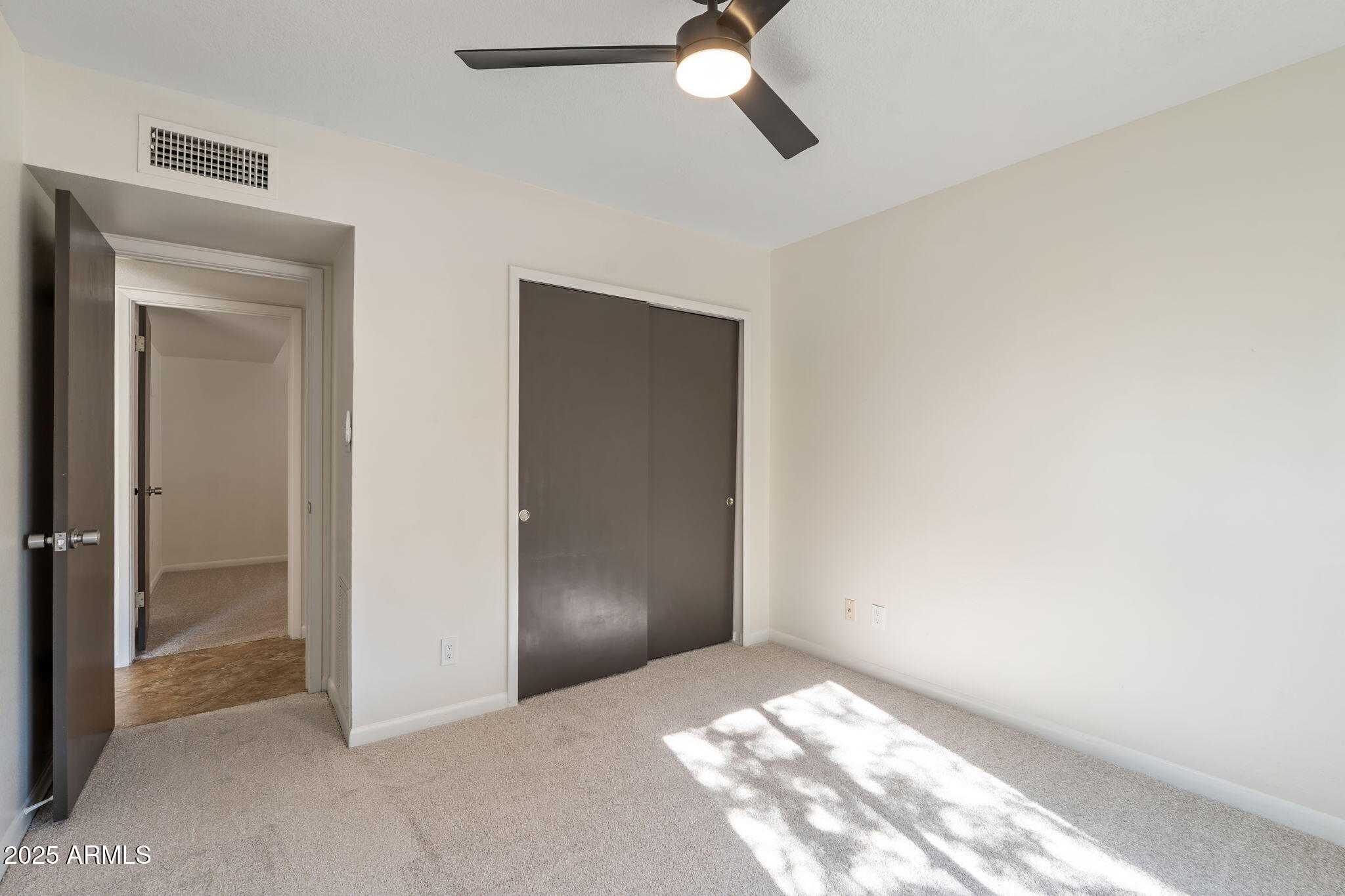 5418 E WETHERSFIELD Road