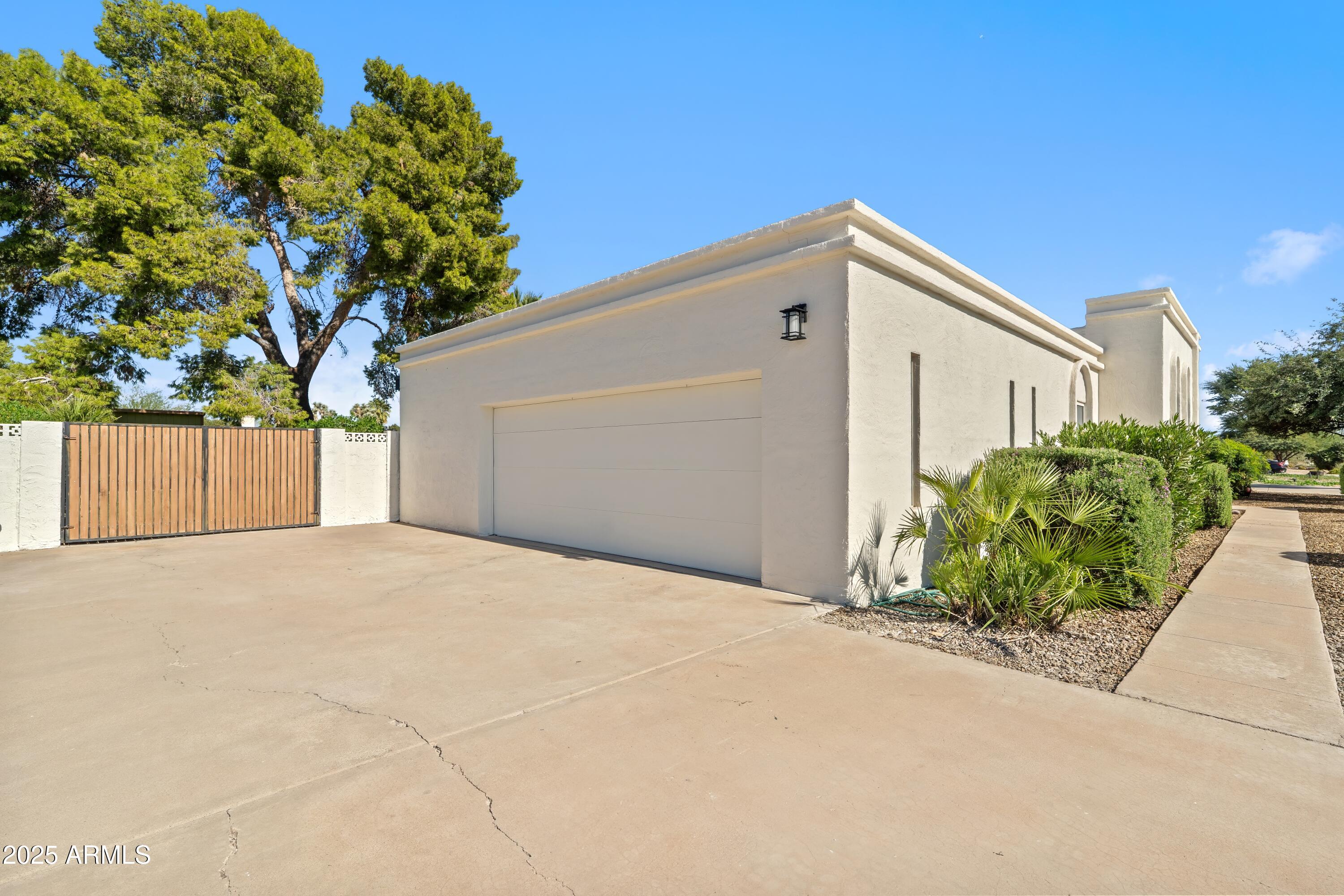 5418 E WETHERSFIELD Road