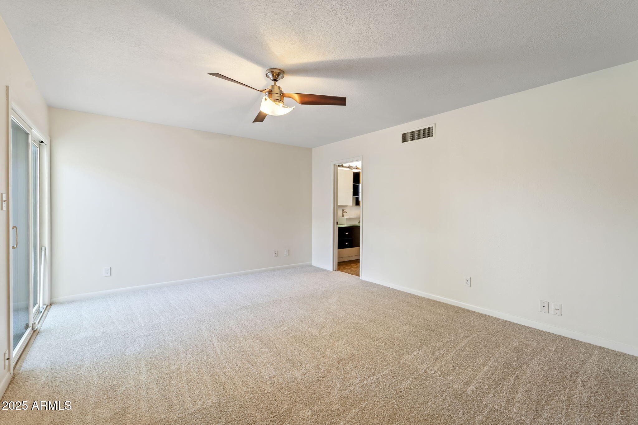 5418 E WETHERSFIELD Road