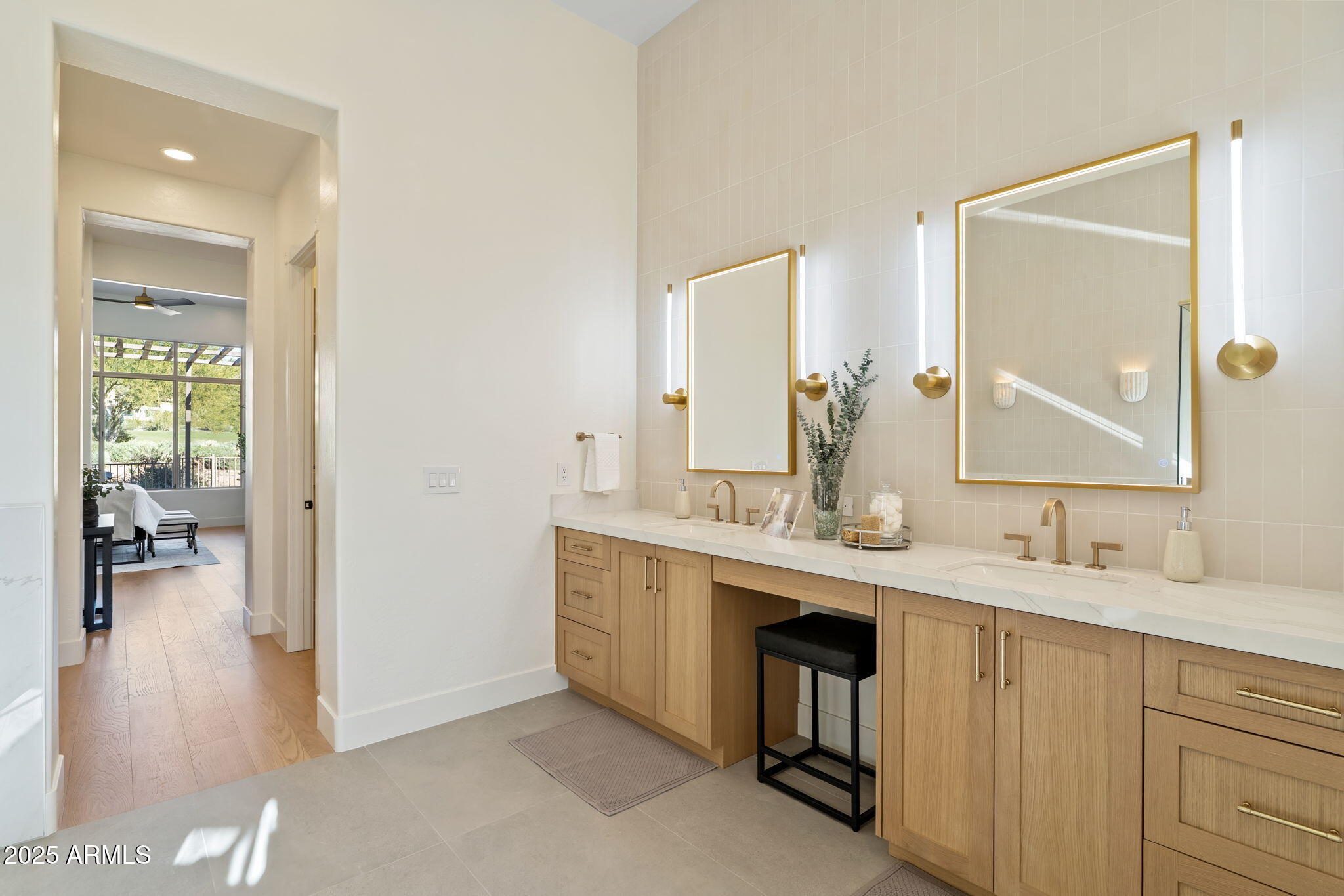 9280 E THOMPSON PEAK Parkway, 25