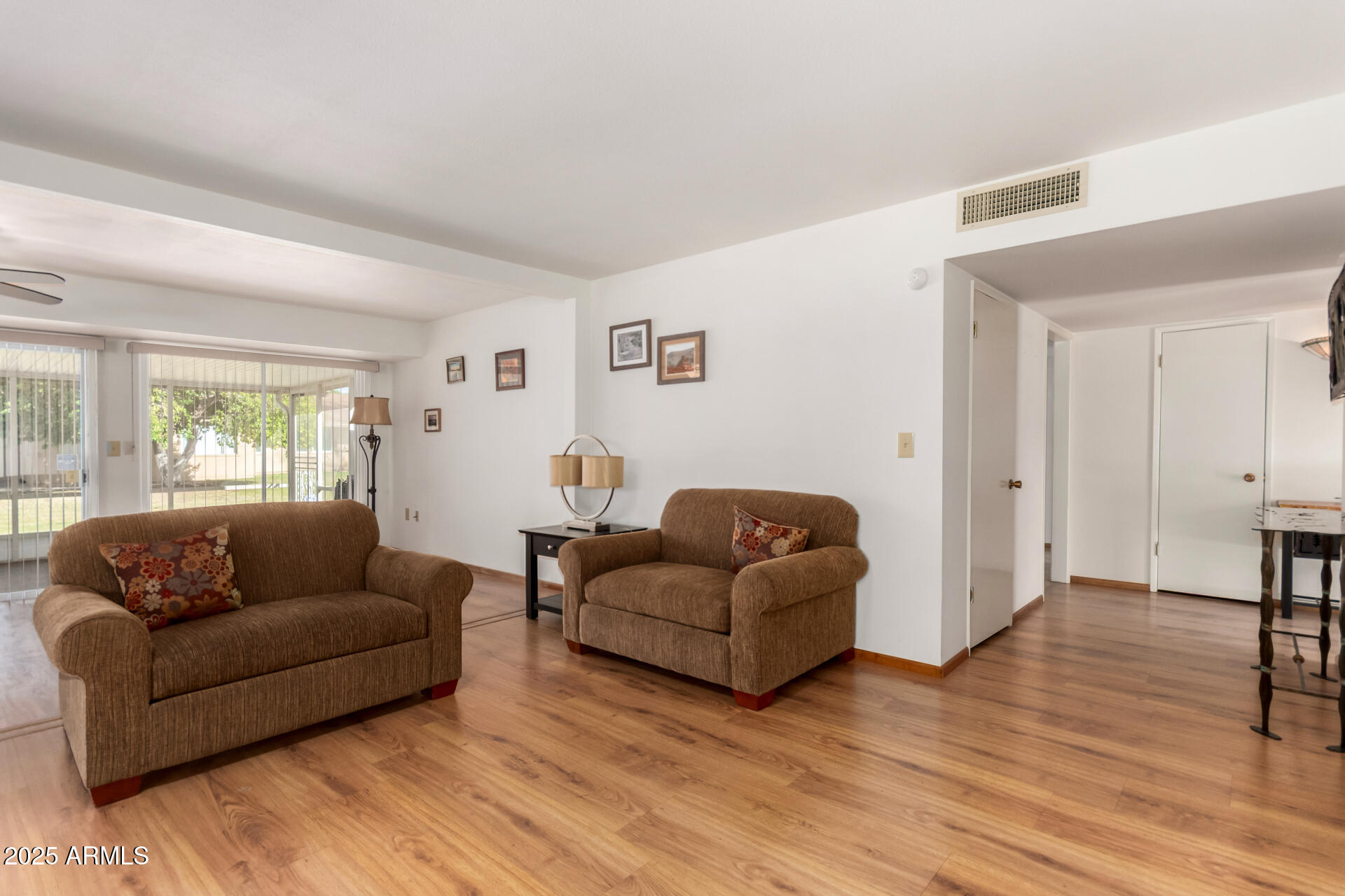 10304 W KINGSWOOD Circle