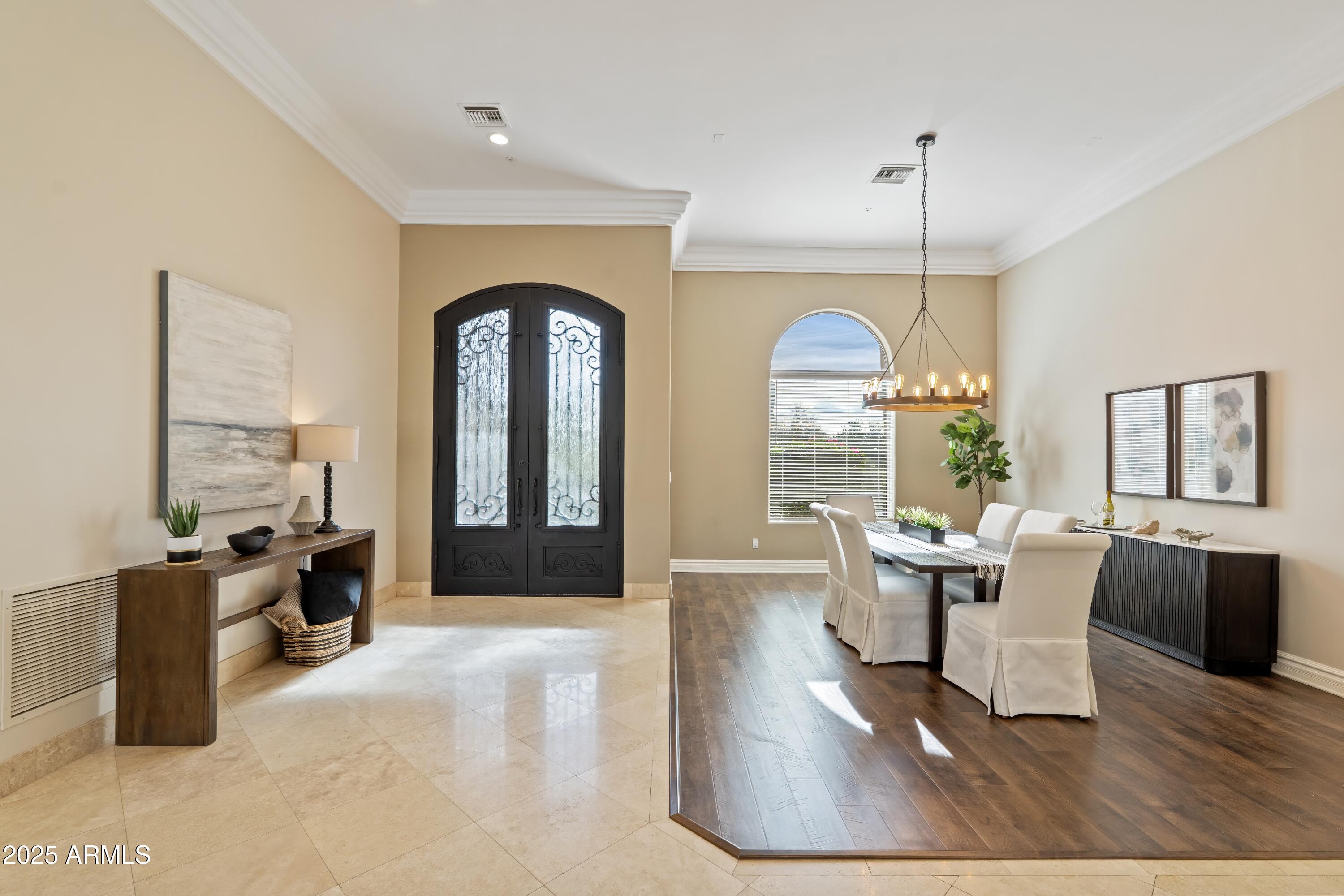 6938 E LOMAS VERDES Drive