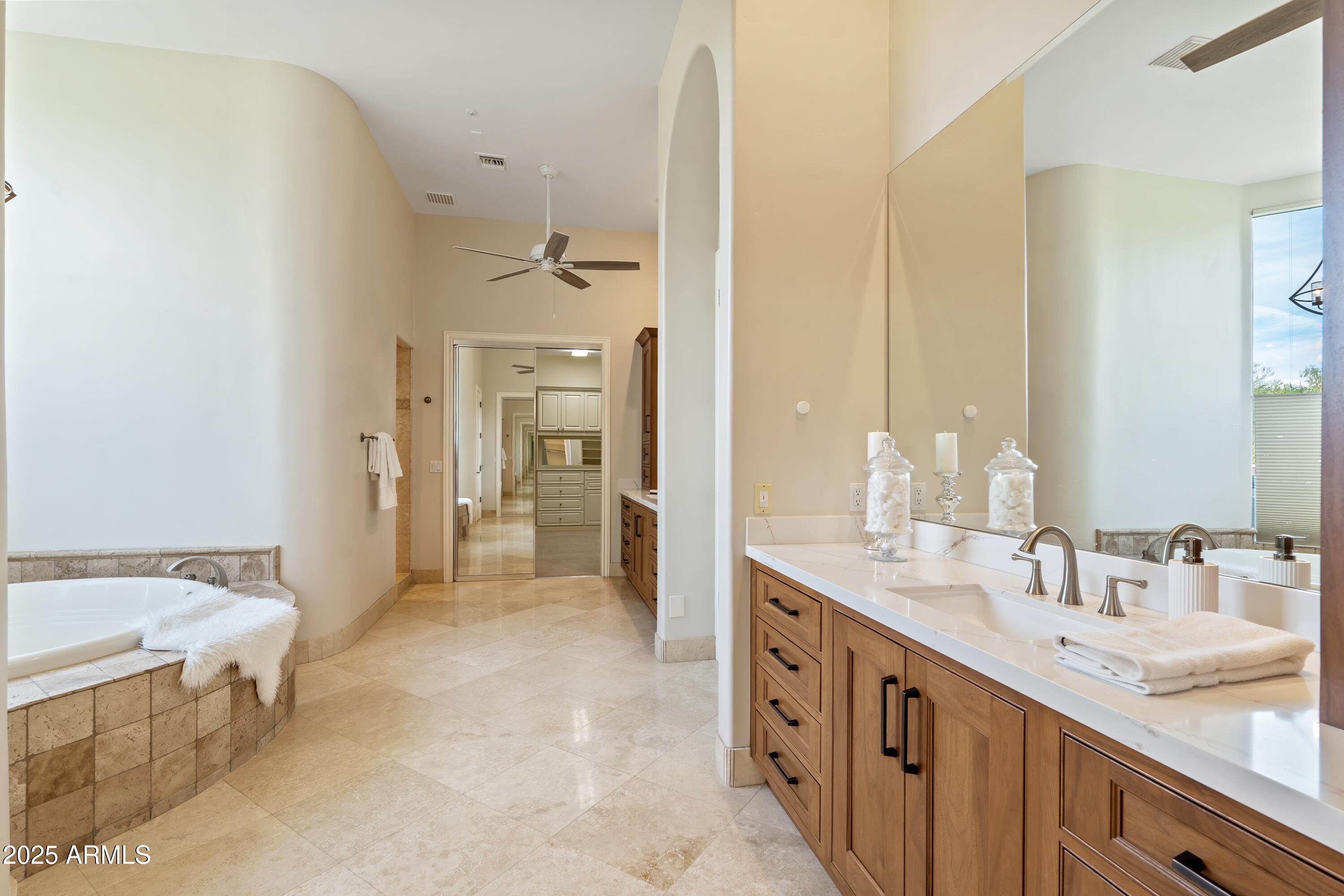 6938 E LOMAS VERDES Drive