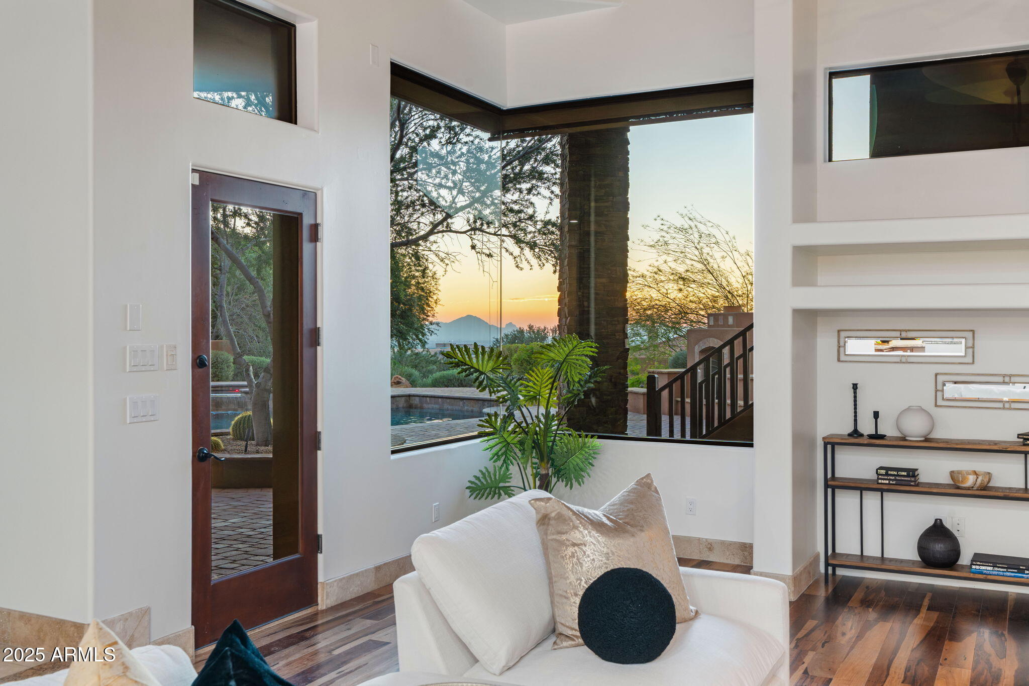 13322 E PARADISE Drive