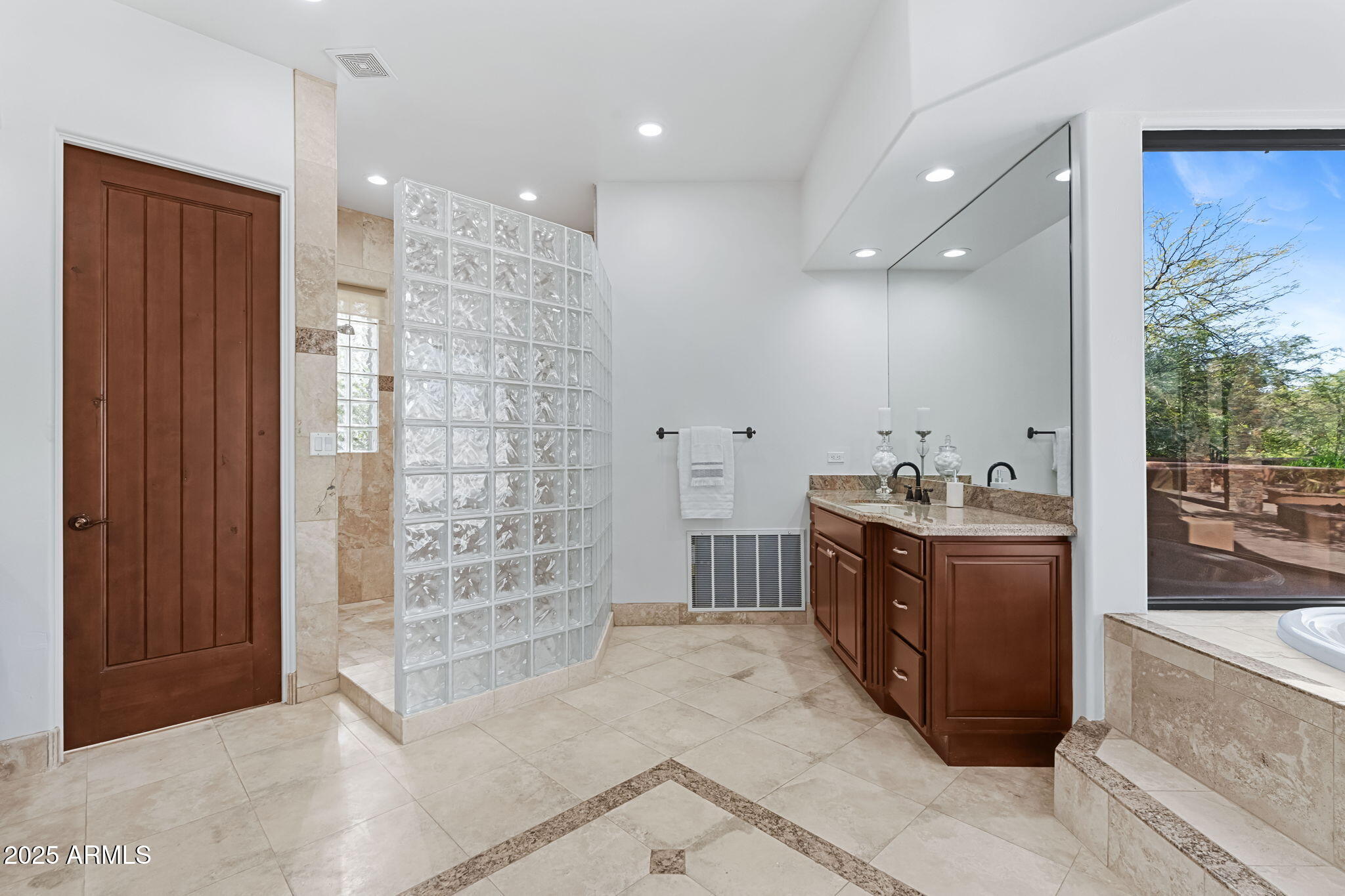 13322 E PARADISE Drive