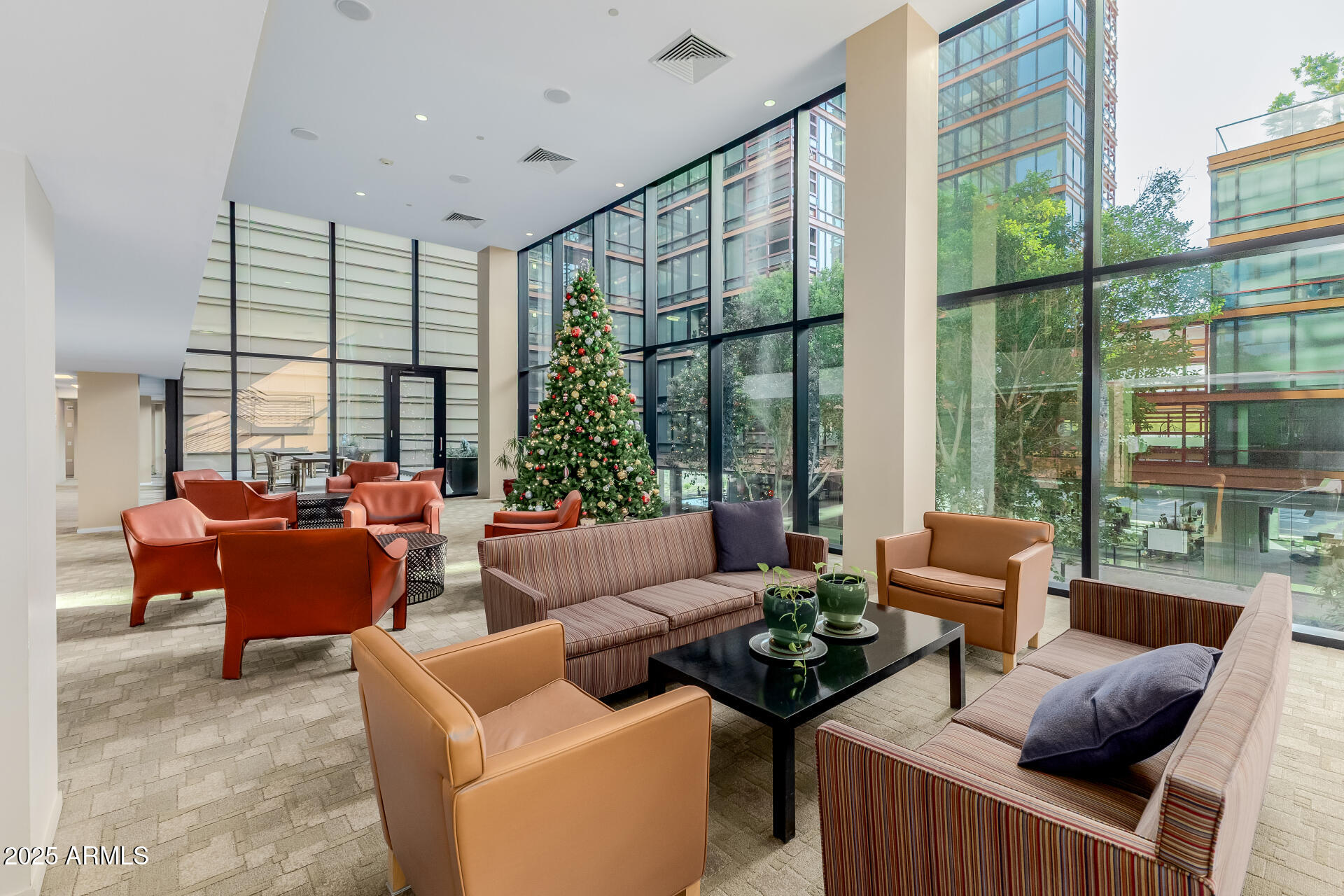 4808 N 24TH Street 1125