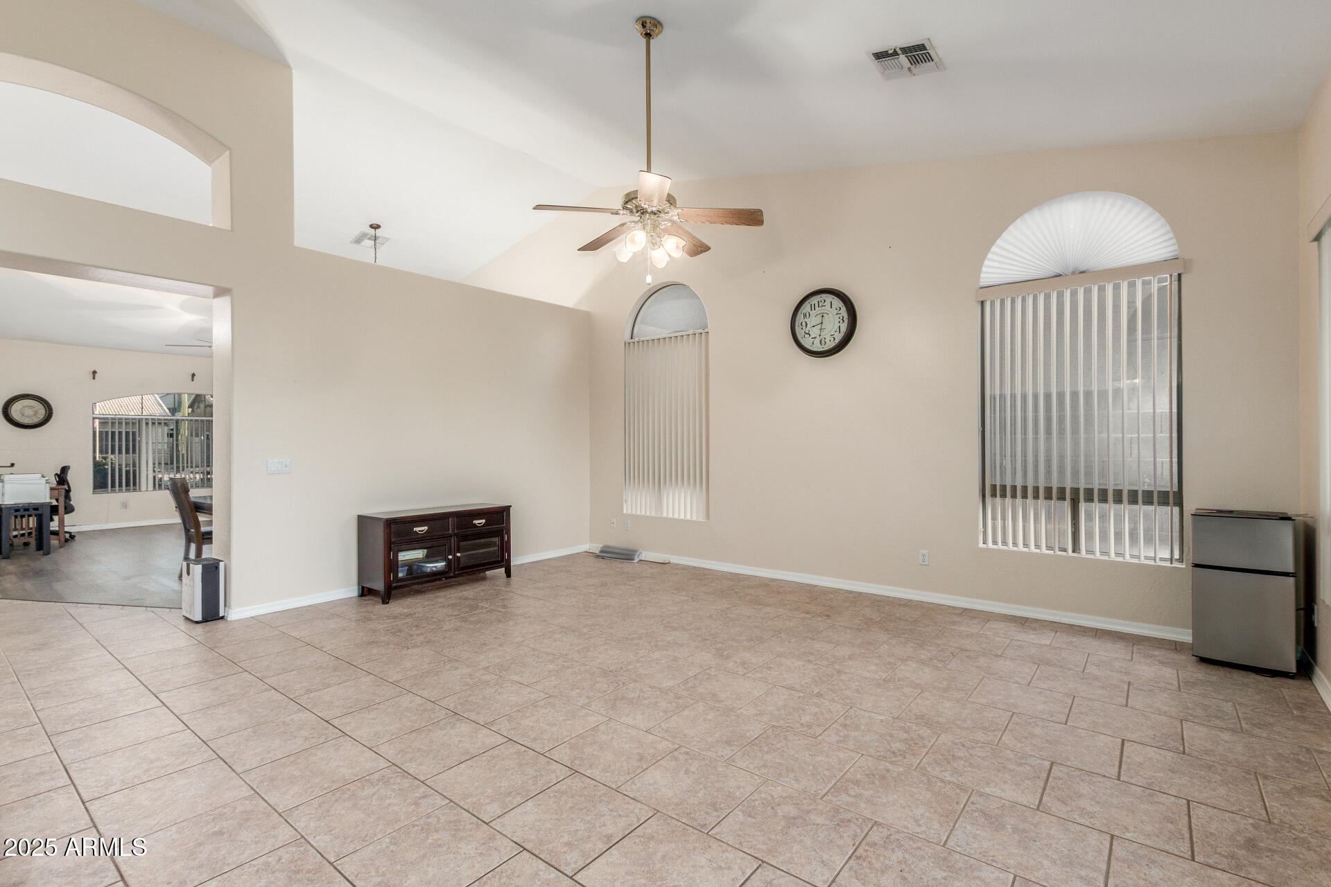 278 E SAGEBRUSH Street