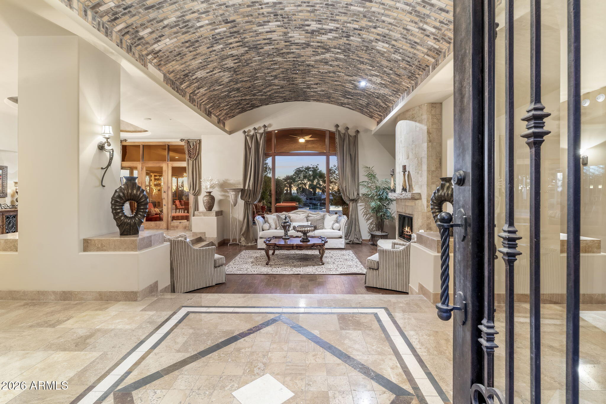 13249 E SUMMIT Drive