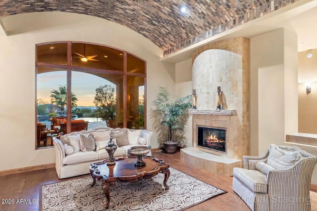 13249 E SUMMIT Drive