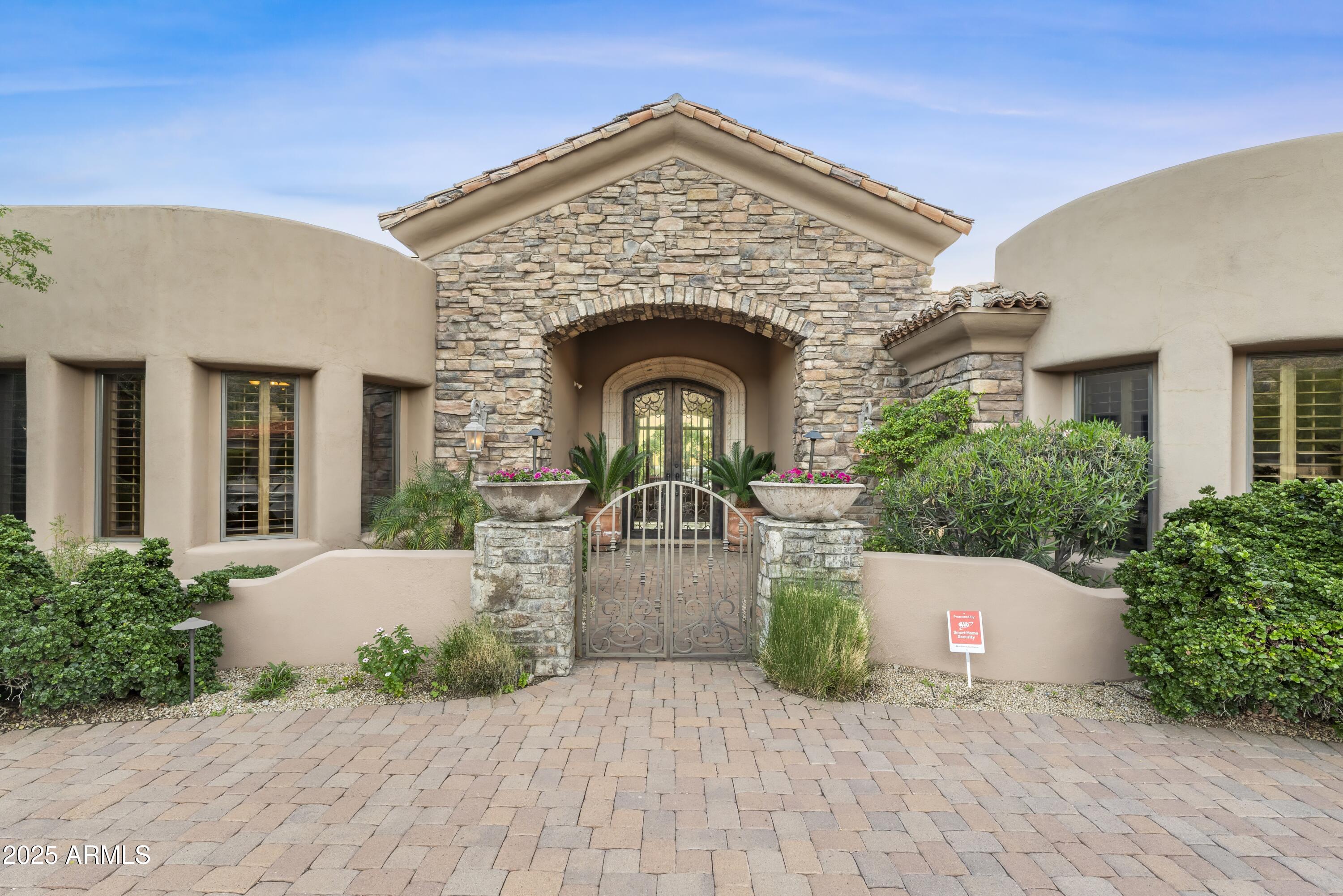 13249 E SUMMIT Drive