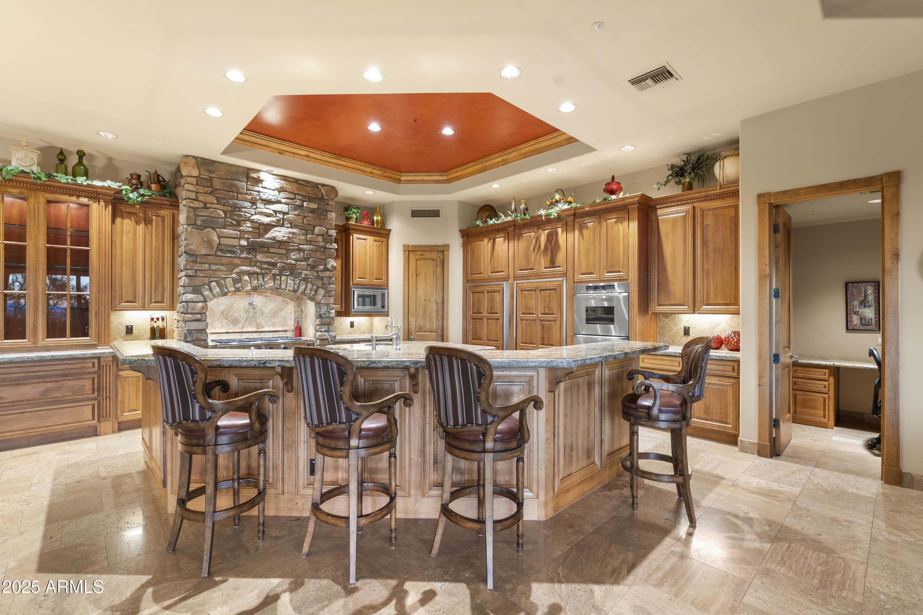 13249 E SUMMIT Drive