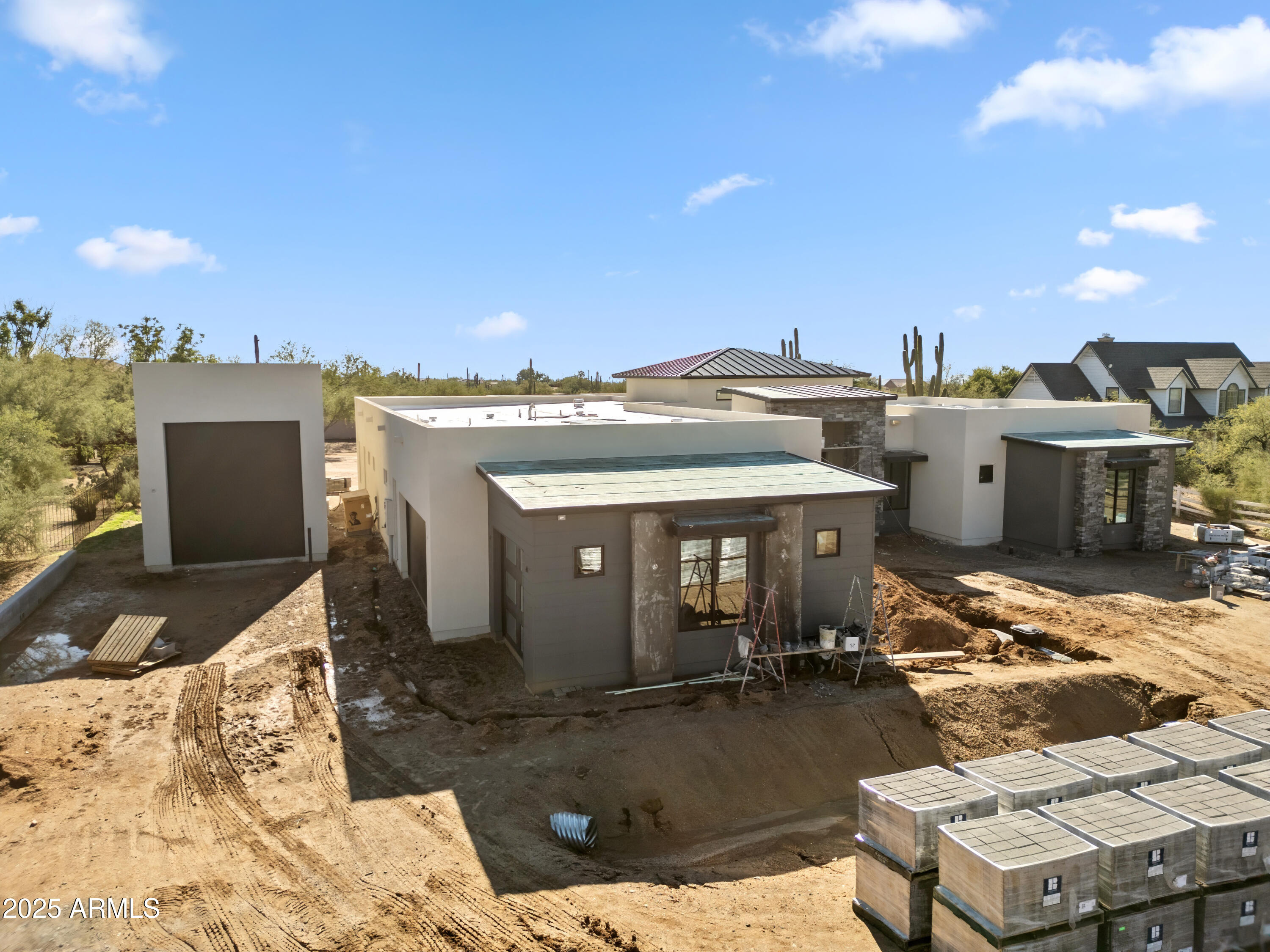 6615 E DOVE VALLEY Road