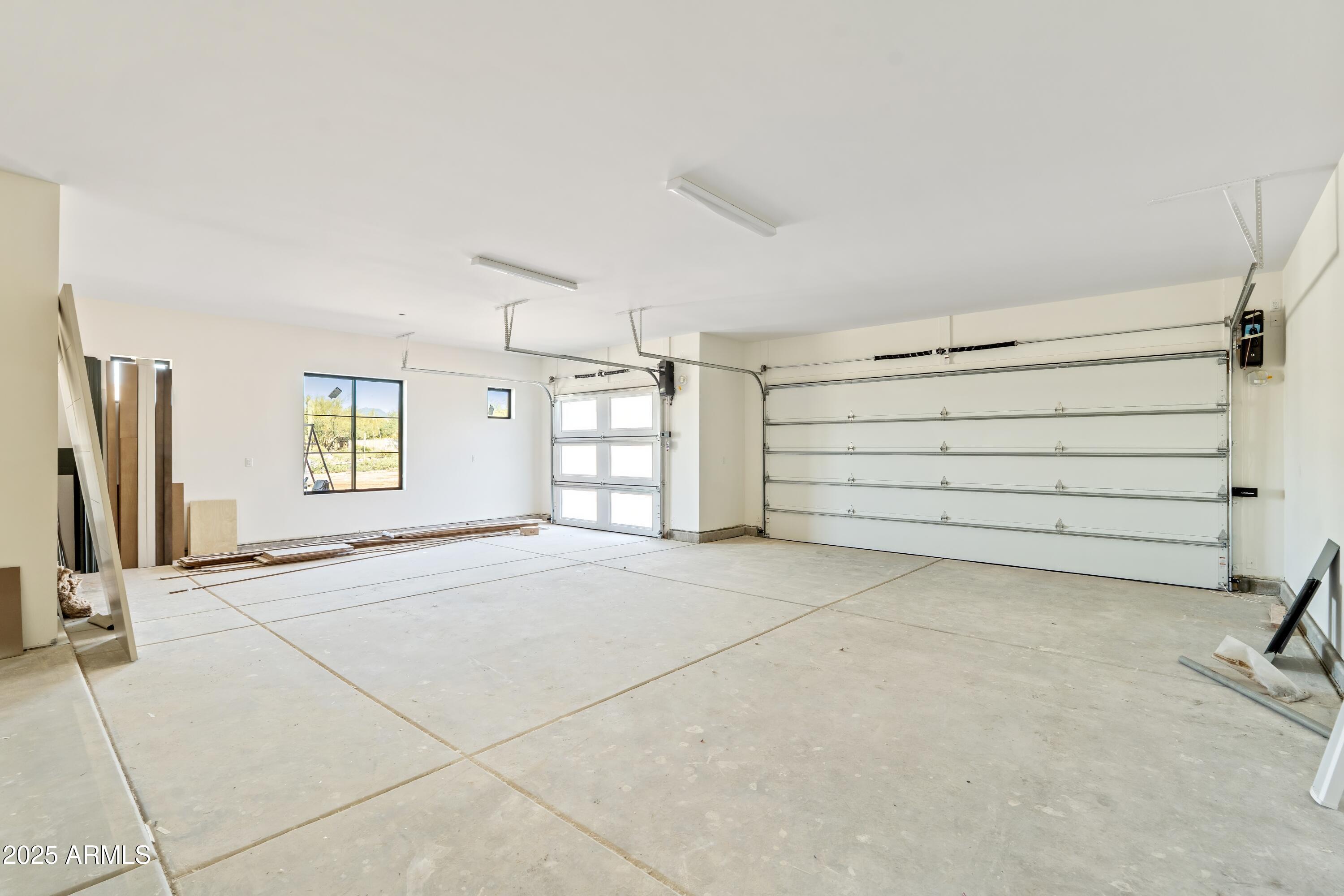 6615 E DOVE VALLEY Road