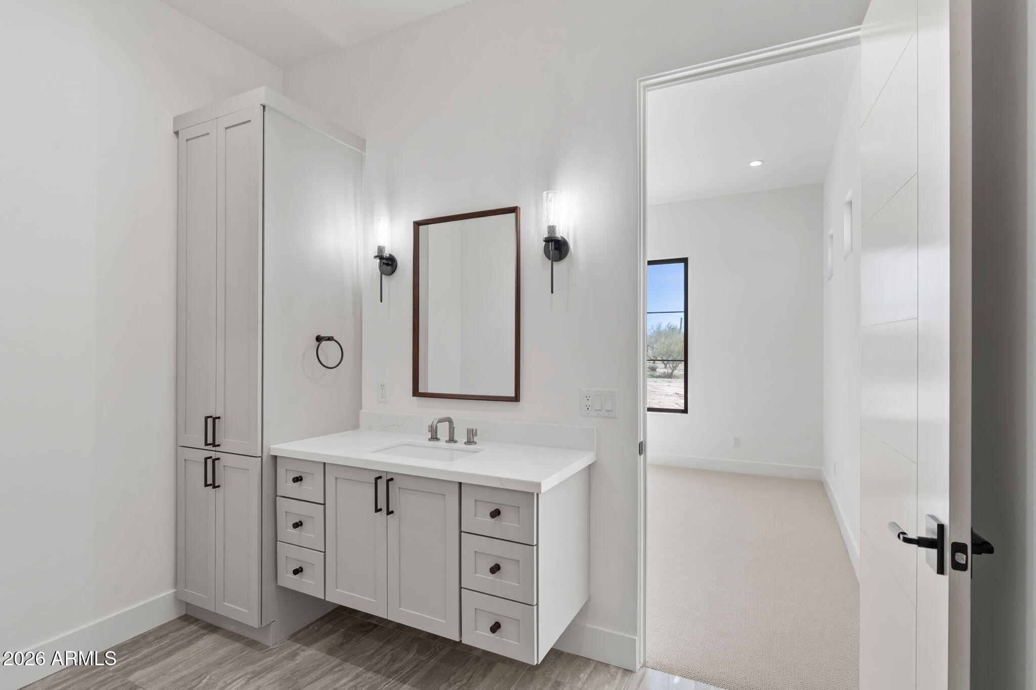 6615 E DOVE VALLEY Road